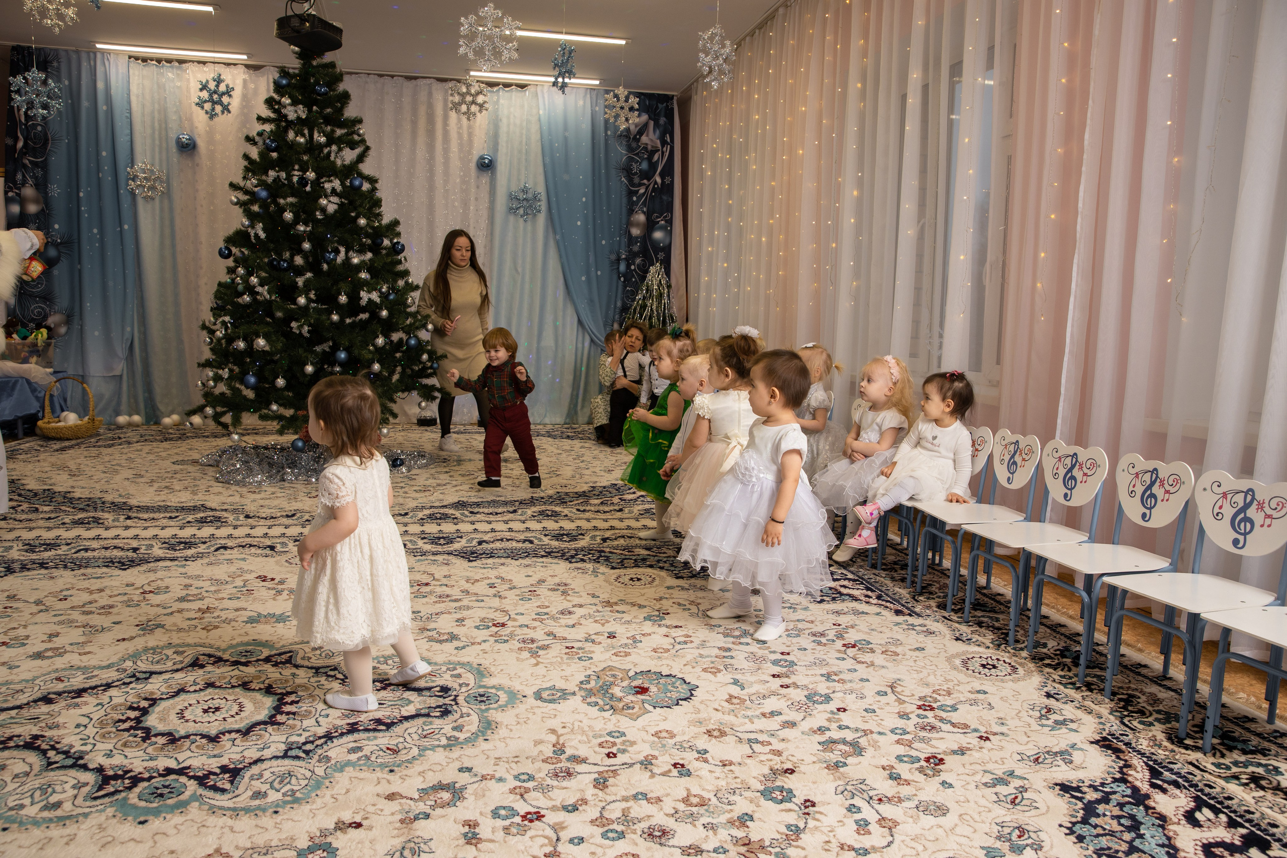 Новогодний утренник Успех. Фотограф в Железнодорожном и Балашихе