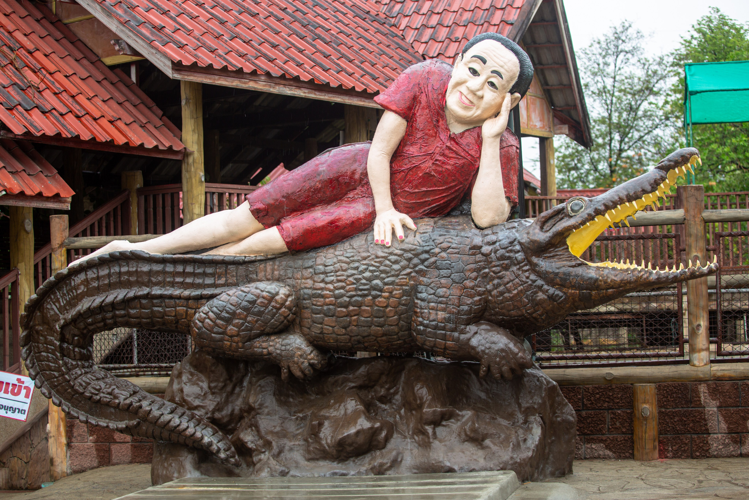 Samut Prakan Crocodile Farm & Zoo. Photographer Sonkina Tatiana (Tanya Ash)