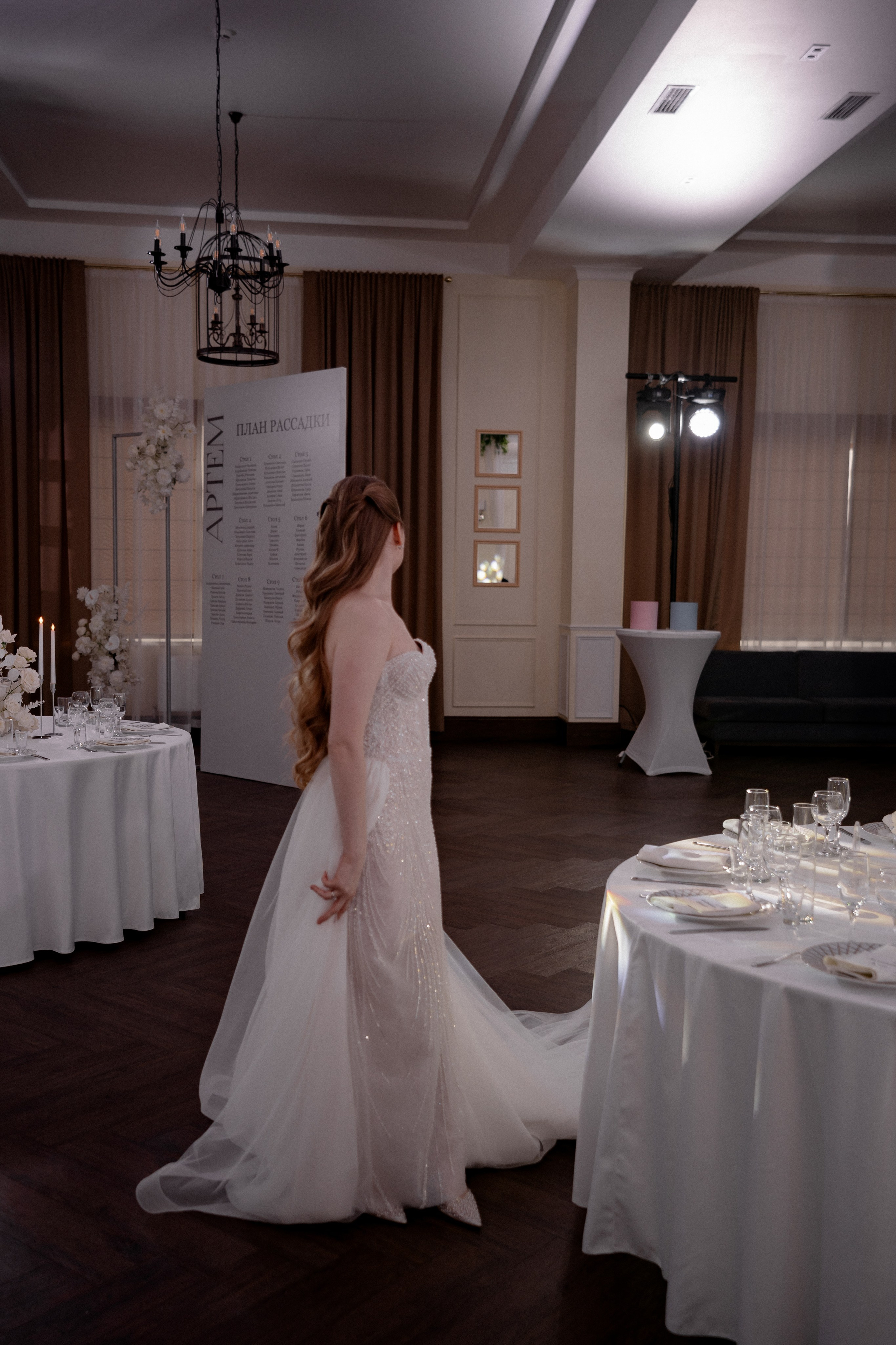 СВАДЕБНАЯ СЬЕМКА СБОРОВ В ОТЕЛЕ И ВЫЕЗД НА ЦЕРЕМОНИЮ (СНЯТО В СИБИРЕ В НИЖНЕВАРТОВСКЕ). Профессиональный фотограф, Санкт-Петербург — Виктория Богомолова