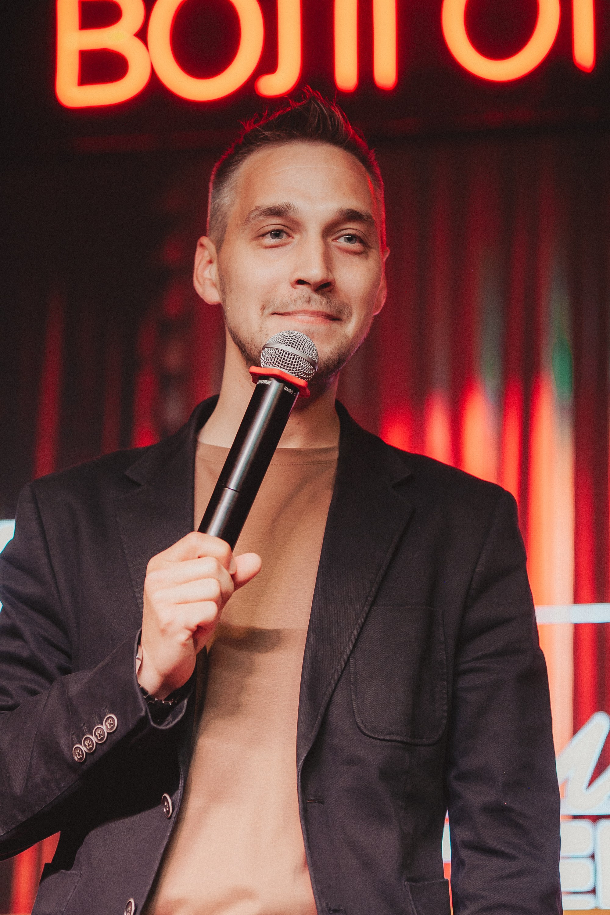 Лига педагогического стендапа. Свадебный и детский фотограф в Волгограде Слава Белов