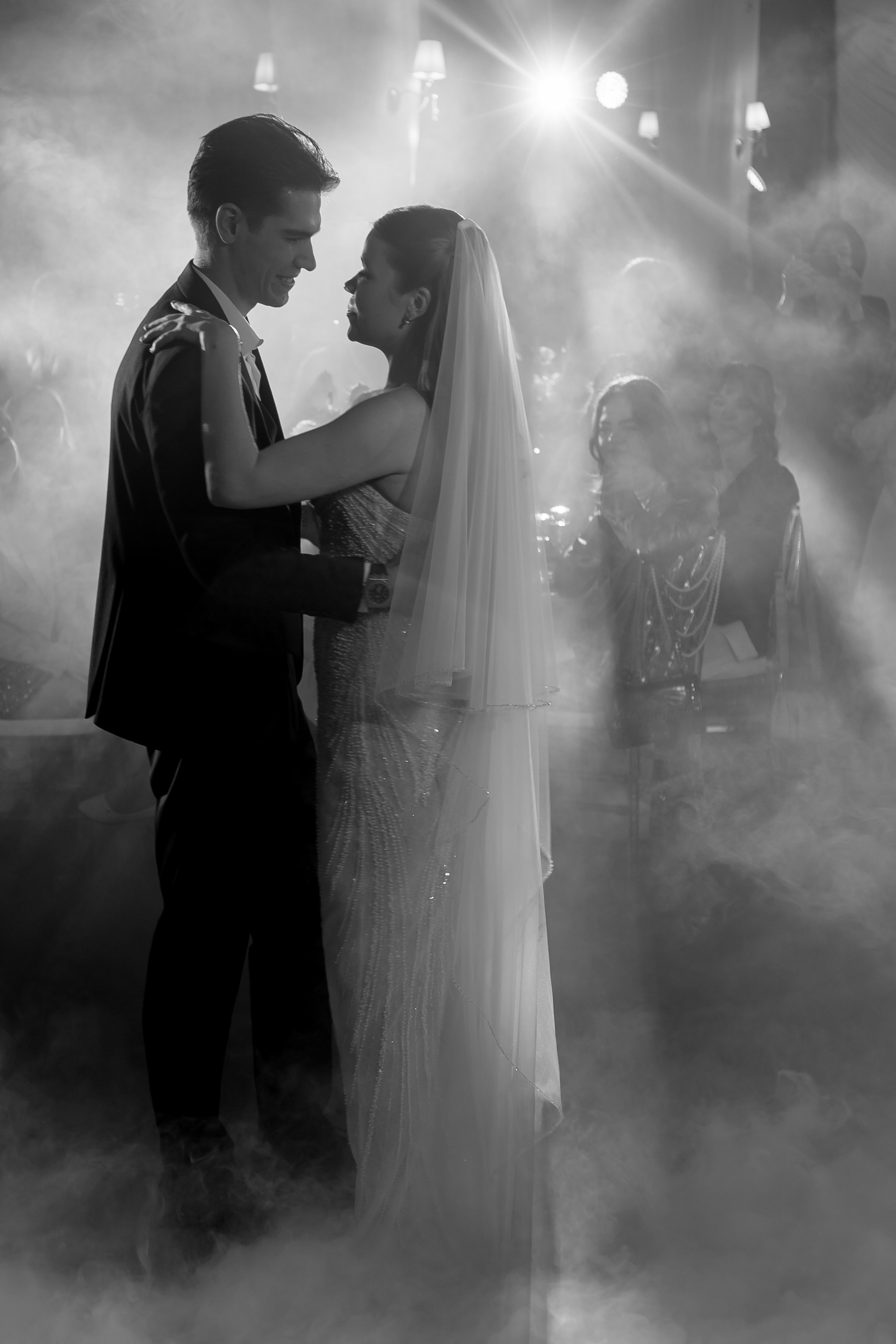 СВАДЕБНАЯ СЬЕМКА СБОРОВ В ОТЕЛЕ И ВЫЕЗД НА ЦЕРЕМОНИЮ (СНЯТО В СИБИРЕ В НИЖНЕВАРТОВСКЕ). Профессиональный фотограф, Санкт-Петербург — Виктория Богомолова