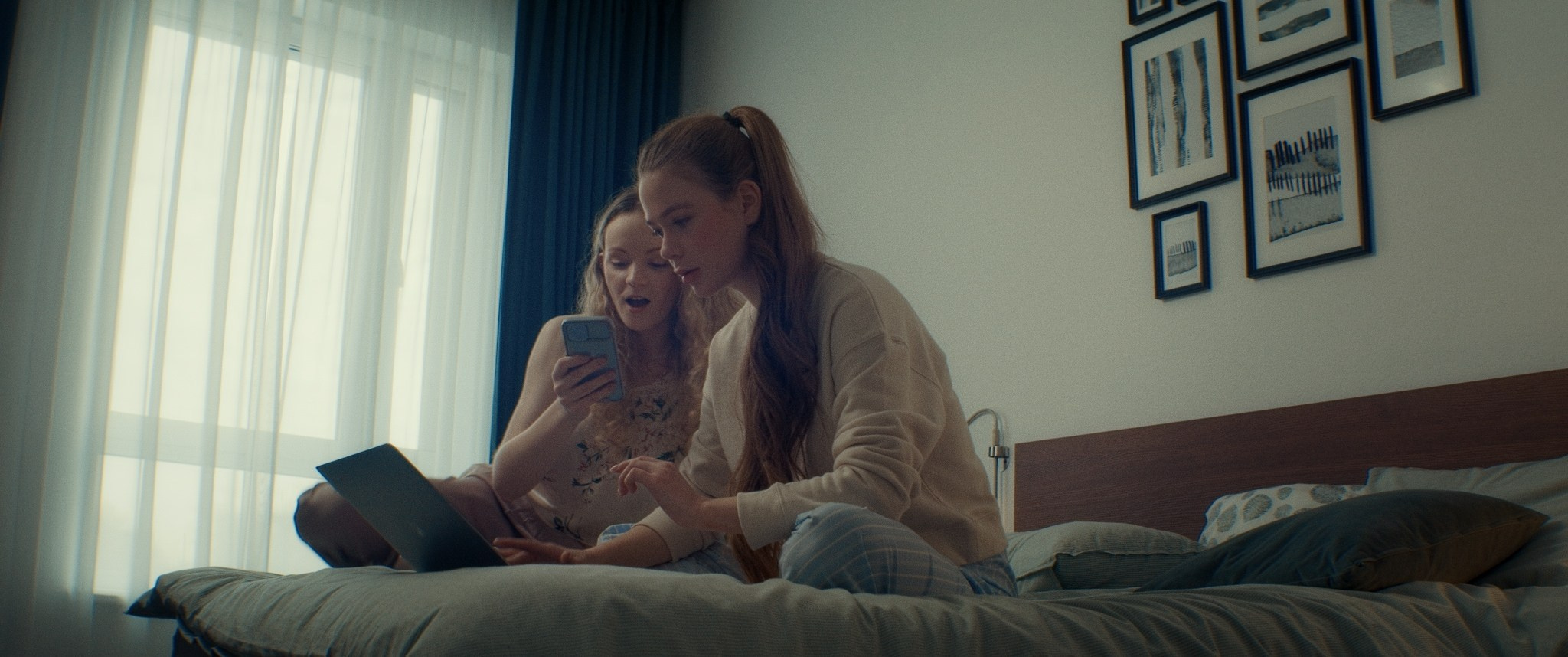 Короткий метр Стрим. Цветокоррекция кино, рекламы и клипов. В Алматы и по всему миру. Юрий Косяков