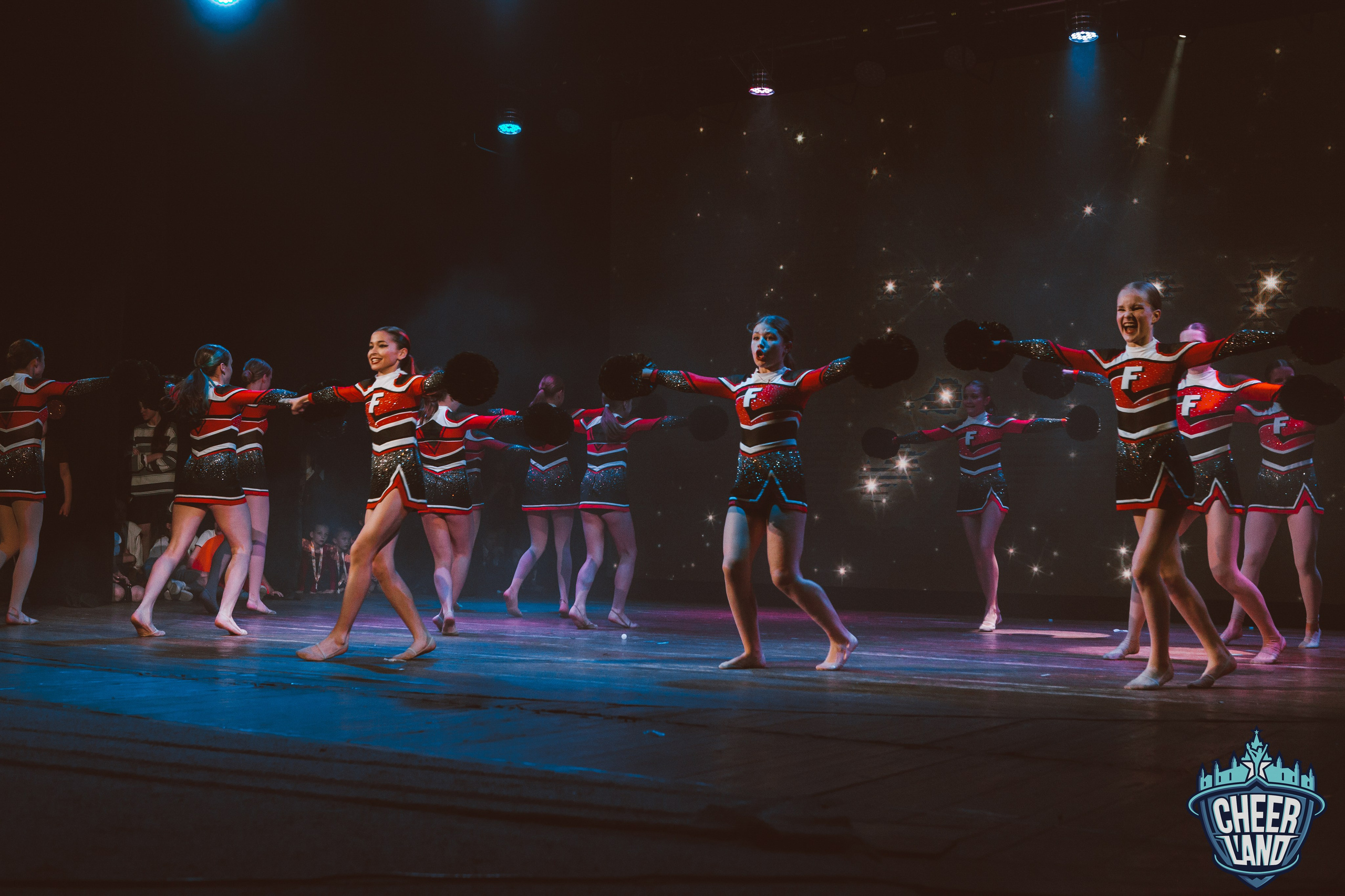 КОСМИЧЕСКОЕ НОВОГОДНЕЕ ПУТЕШЕСТВИЕ «CHEER LAND». Репортажный, семейный, свадебный, портретный фотограф