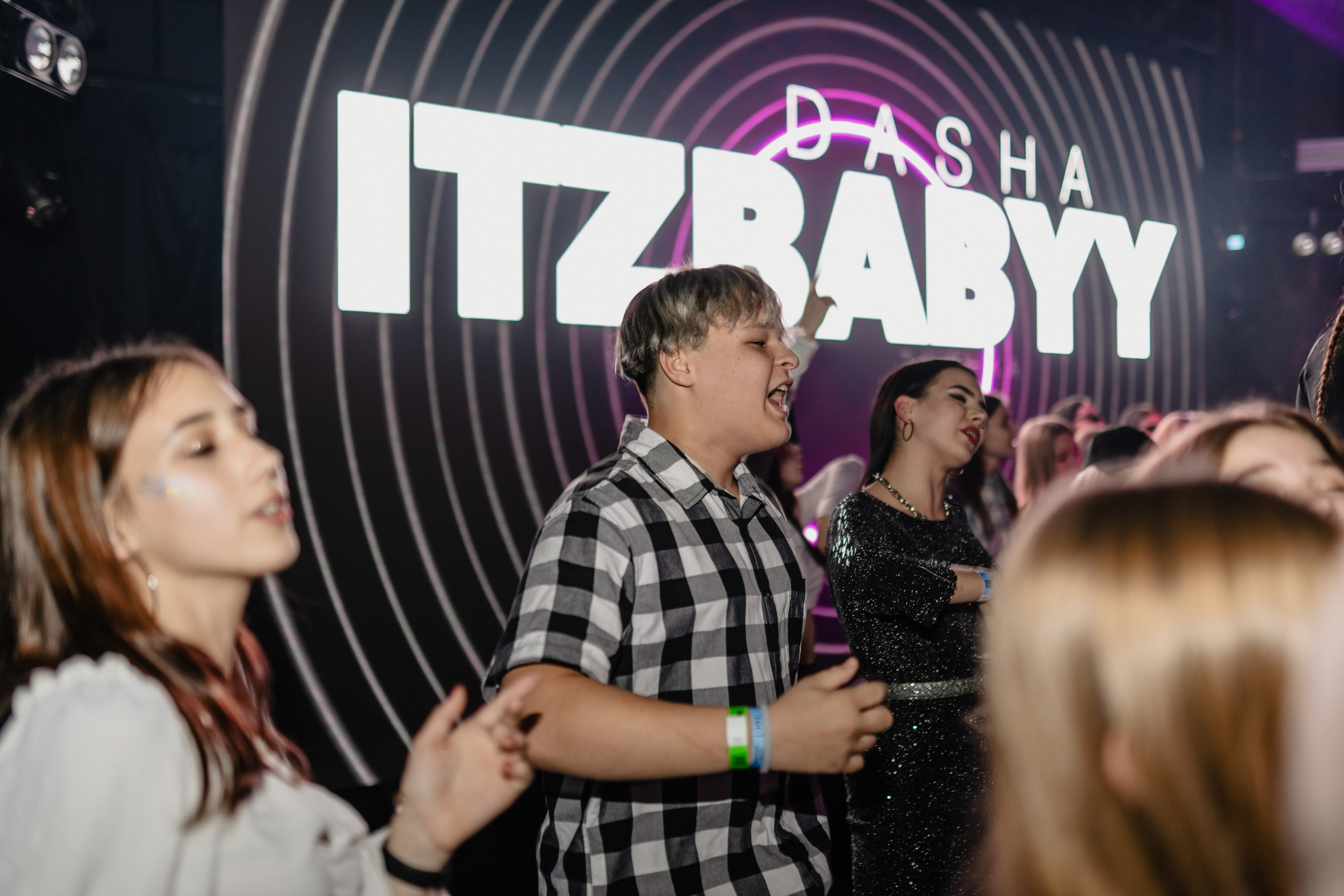 1991 Place в Fabrika. Виктория Кинкладзе