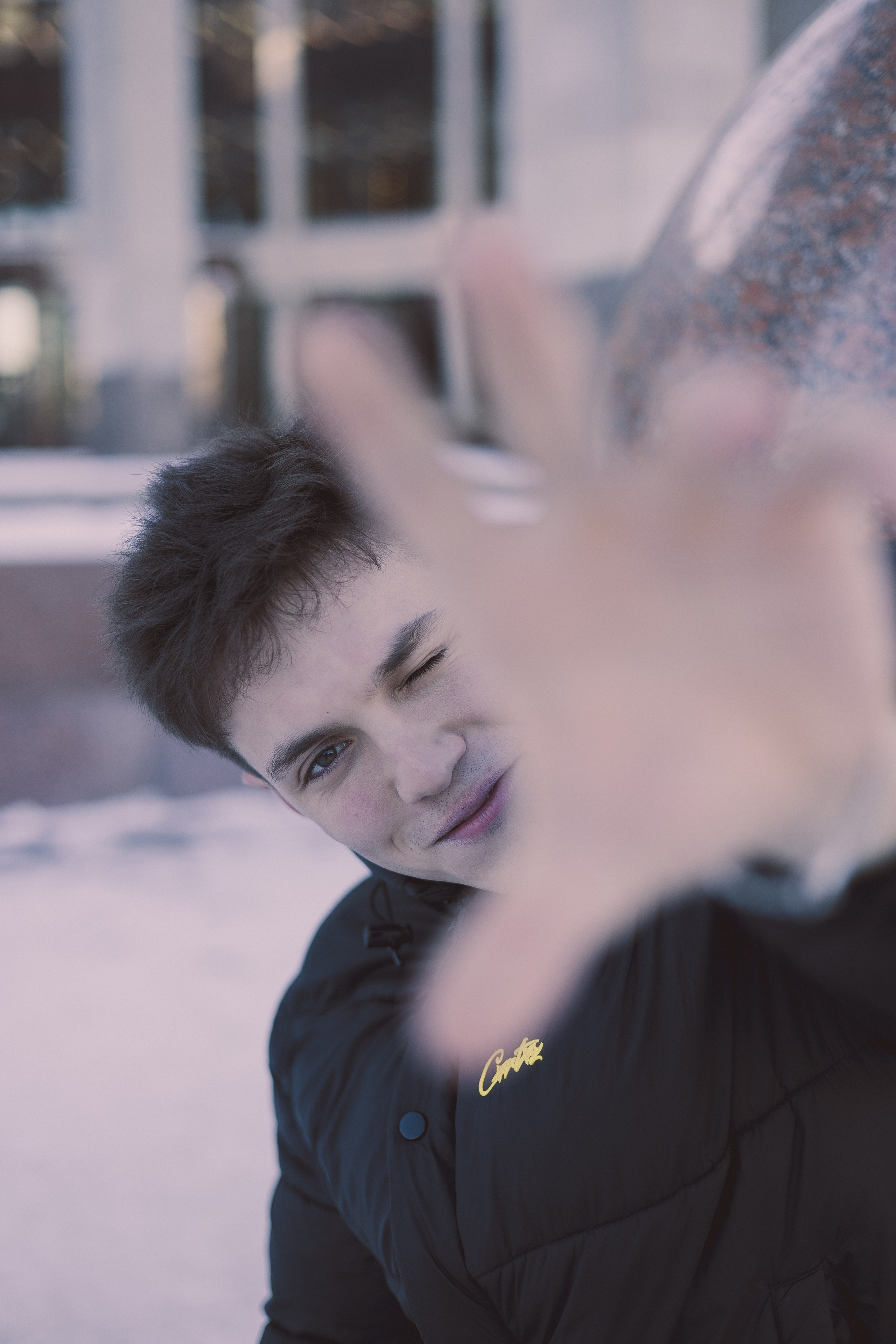 Михаил. Фотограф Julia Milton | Портреты, съемки для маркетплейсов, лавстори, съёмка беременности в Санкт-Петербурге. Обучение фотографии в Спб очно