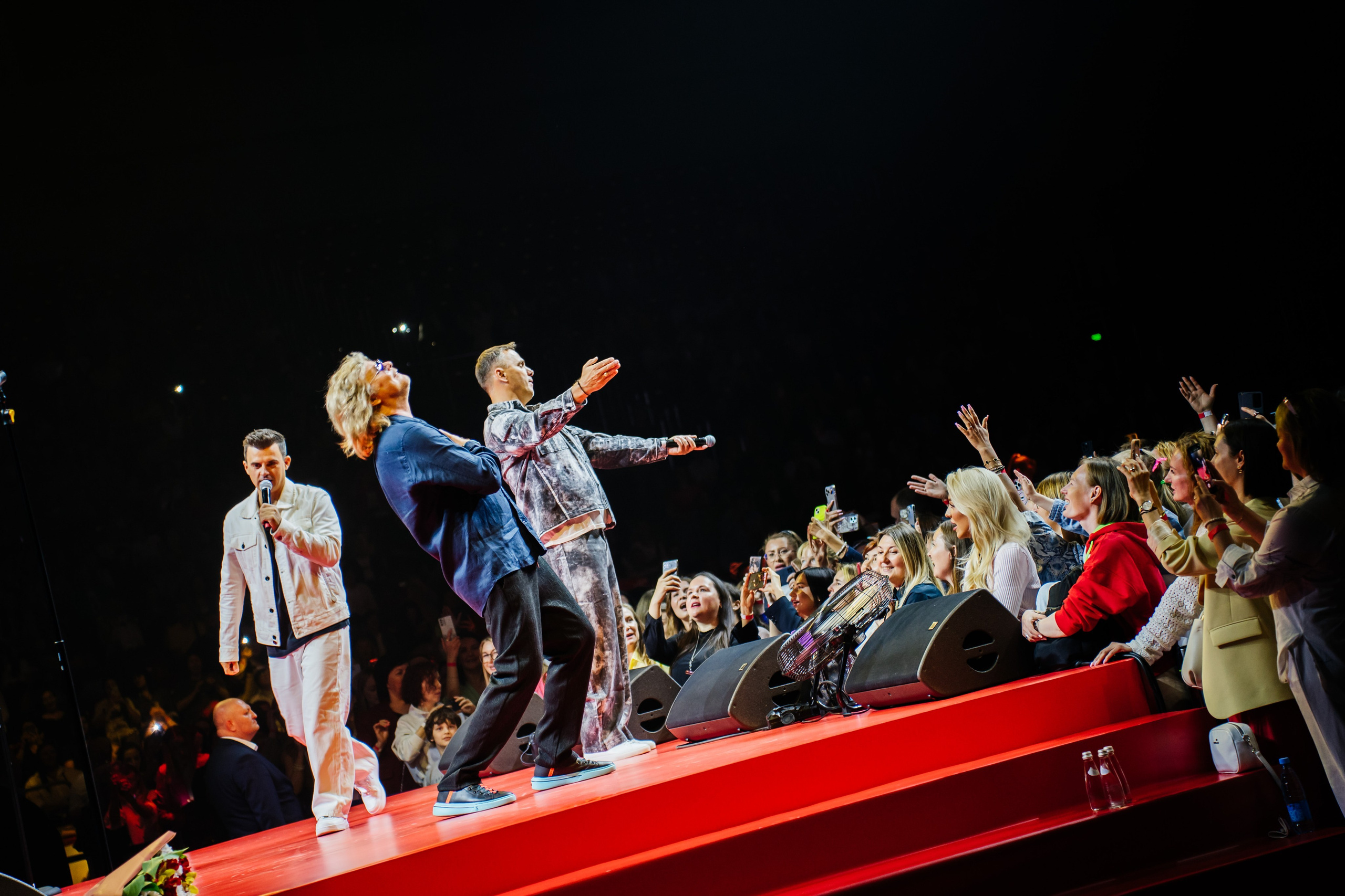 Альфа Конфа в Челябинске. Видеограф и Фотограф в Челябинске Ксения и Владимир Рюмины