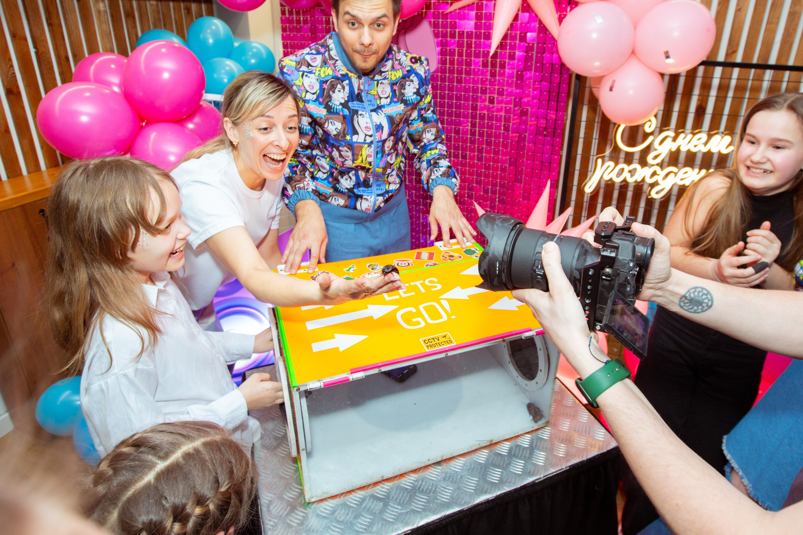 День рождения Ульяны. Фотограф Антонина Свешникова. ВЫПУСКНЫЕ ФОТОКНИГИ для детских садов и школ. Москва, Владимир