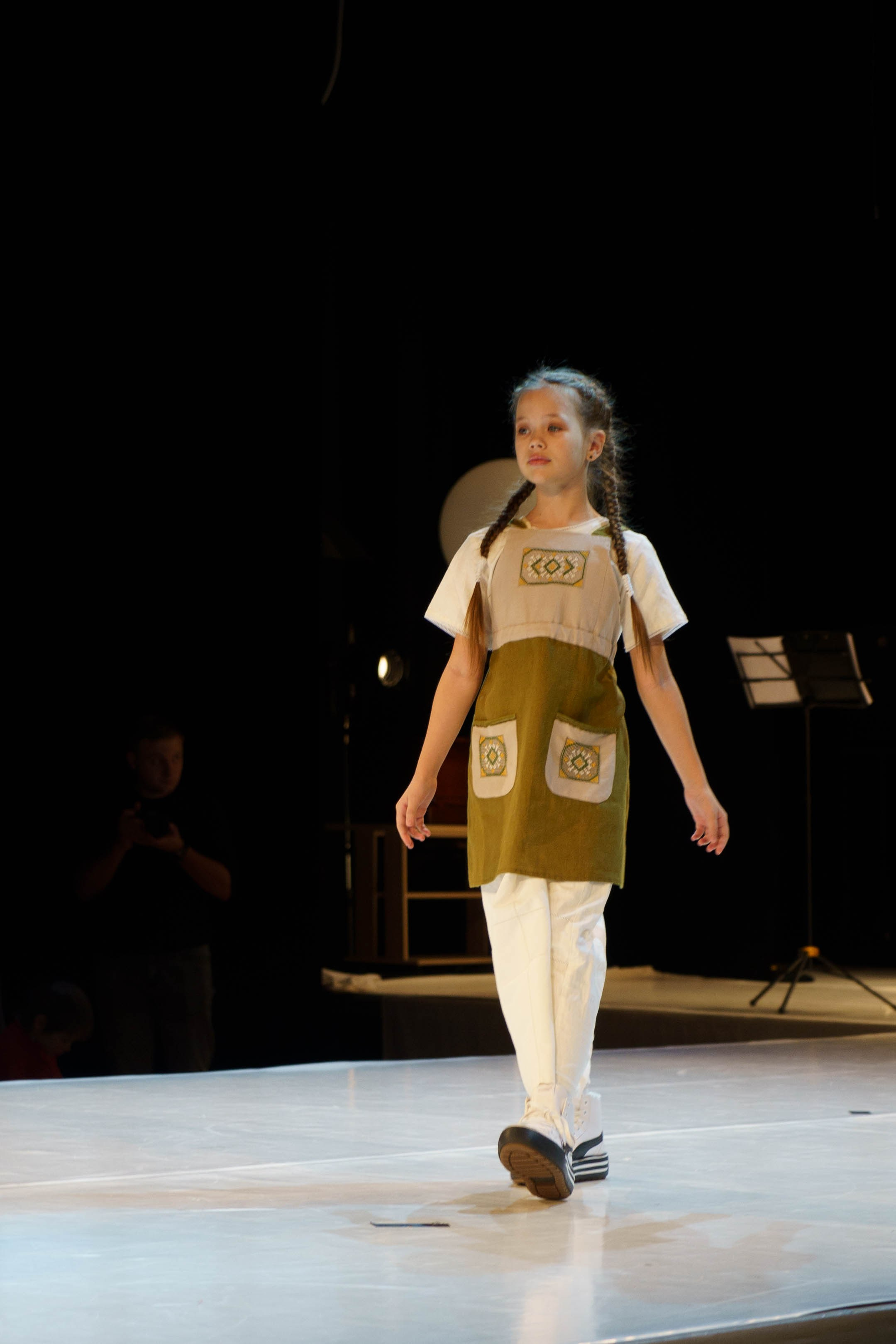 Дефиле. Фотограф/ видеограф Катя Ильина Калуга