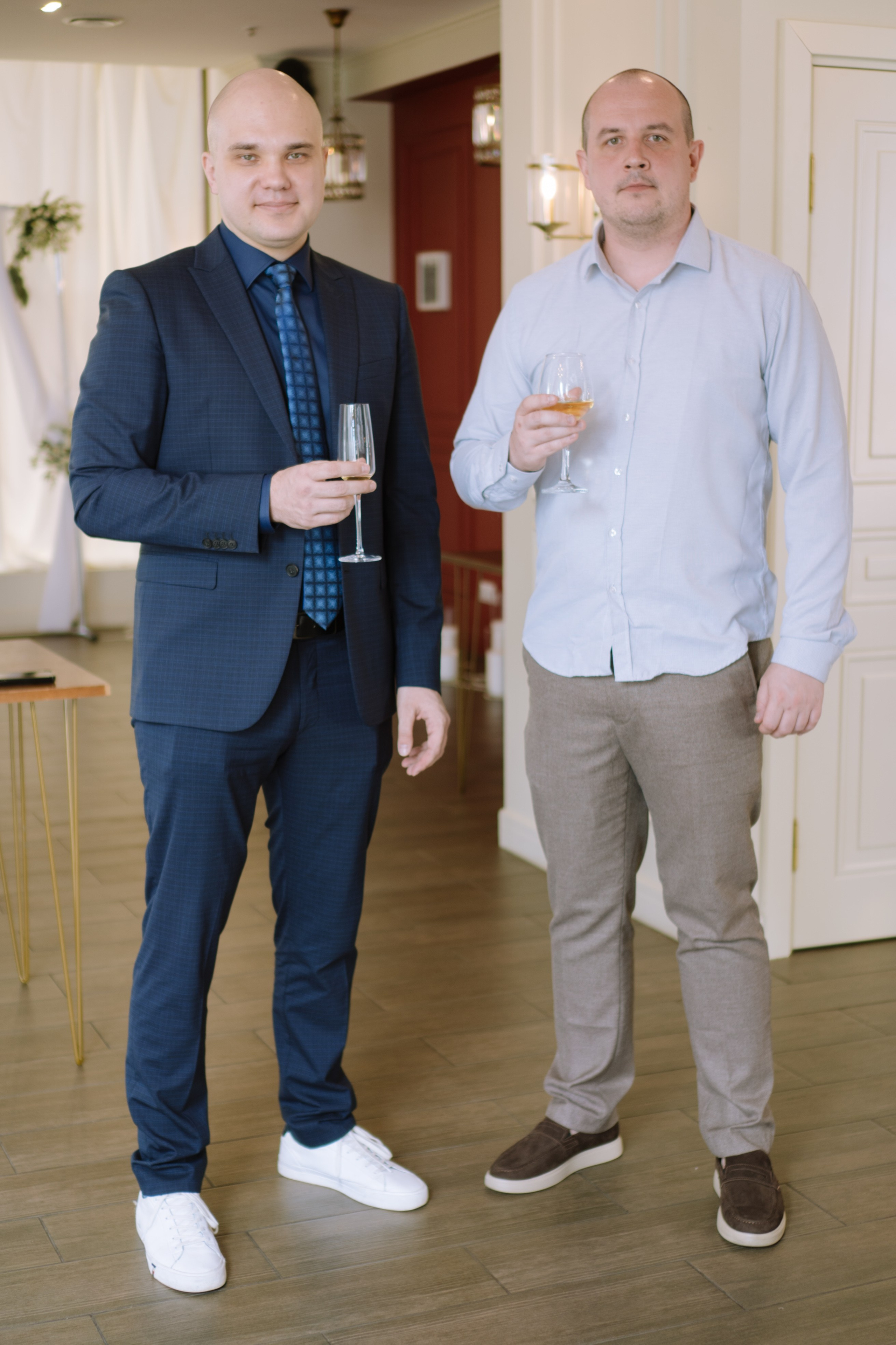 СВАДЕБНЫЙ БАНКЕТ НА ВЛАДИМИРСКОЙ В САНКТ-ПЕТЕРБУРГЕ (КАМЕРНАЯ СВАДЬБА). Профессиональный фотограф, Санкт-Петербург — Виктория Богомолова