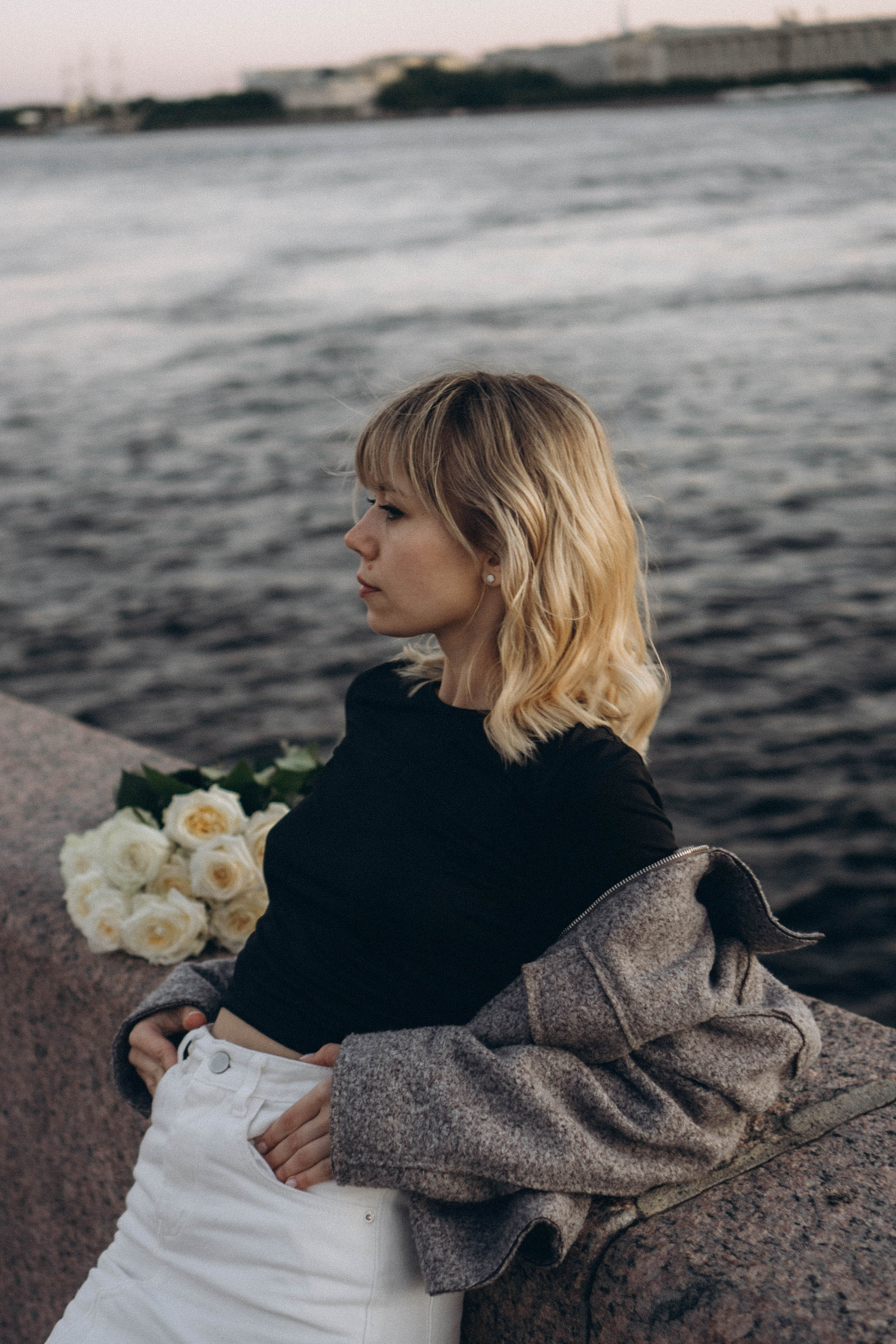 ПРОГУЛКА ПО ГОРОДУ В БЕЛЫЕ НОЧИ (другой вариант). Профессиональный фотограф, Санкт-Петербург — Виктория Богомолова