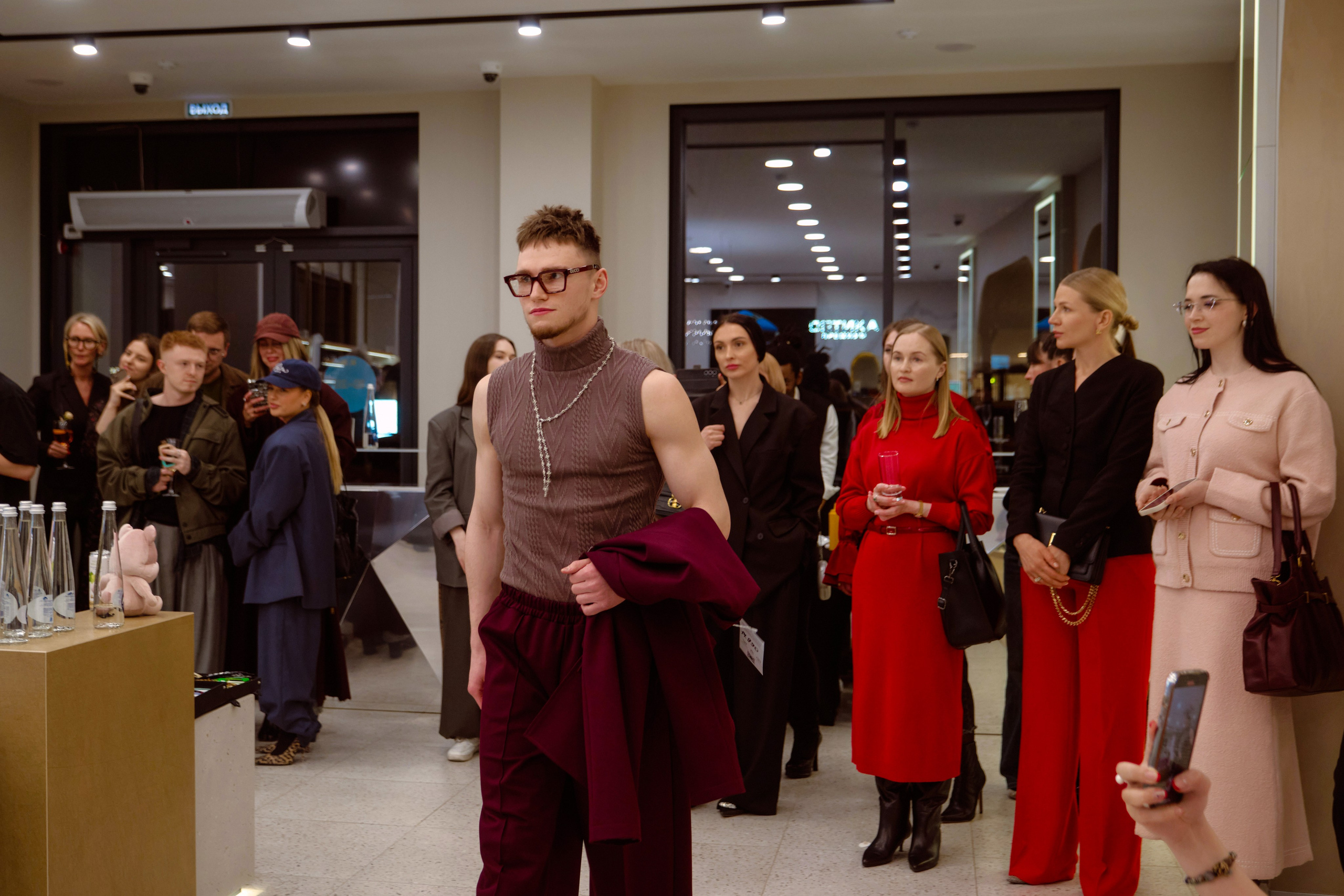 ОПТИК ЦЕНТ. Свадебный фотограф в Екатеринбурге Соседков Евгений