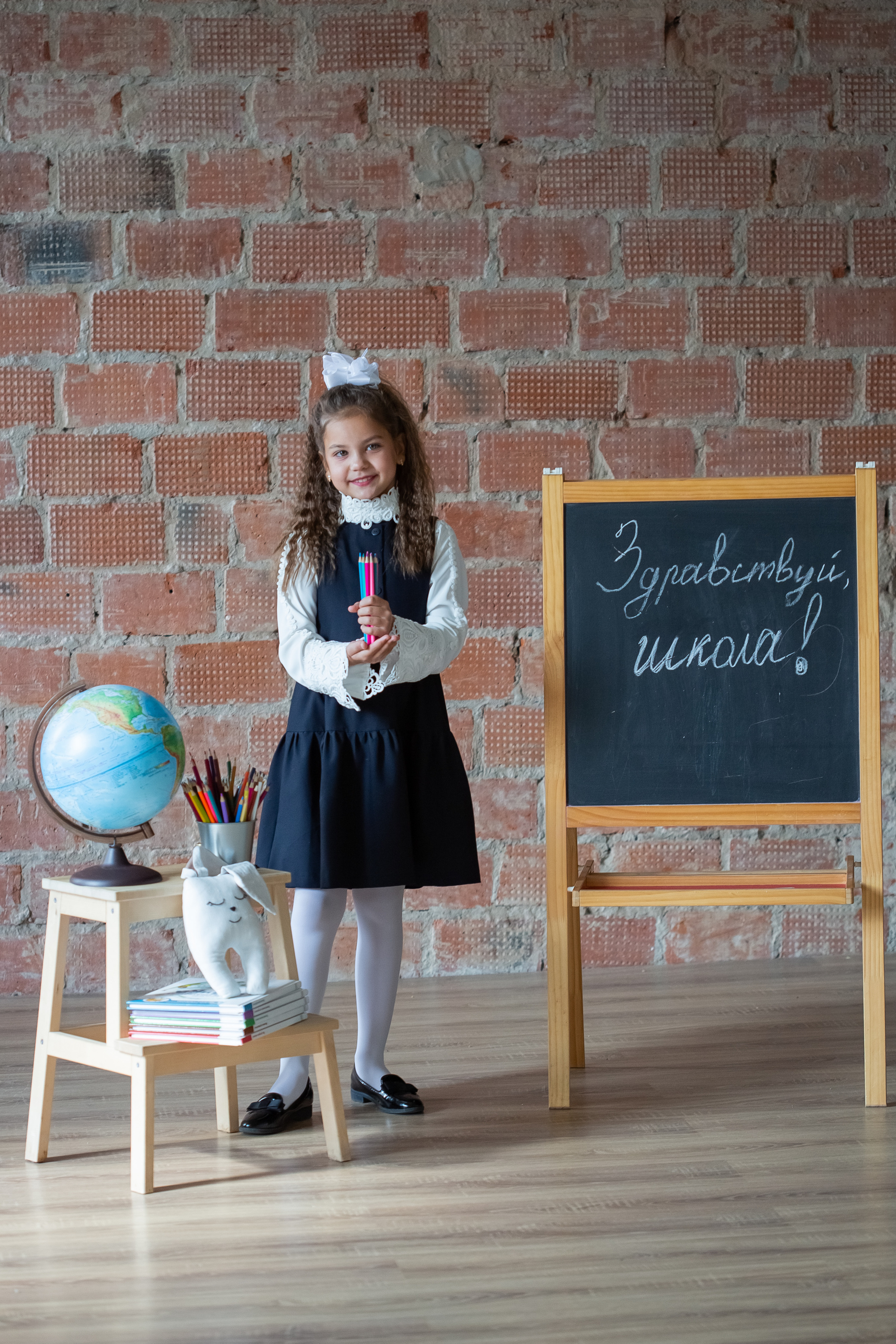 Съемка первоклассников в студии. Галина Шарапова Детский и семейный фотограф Москва