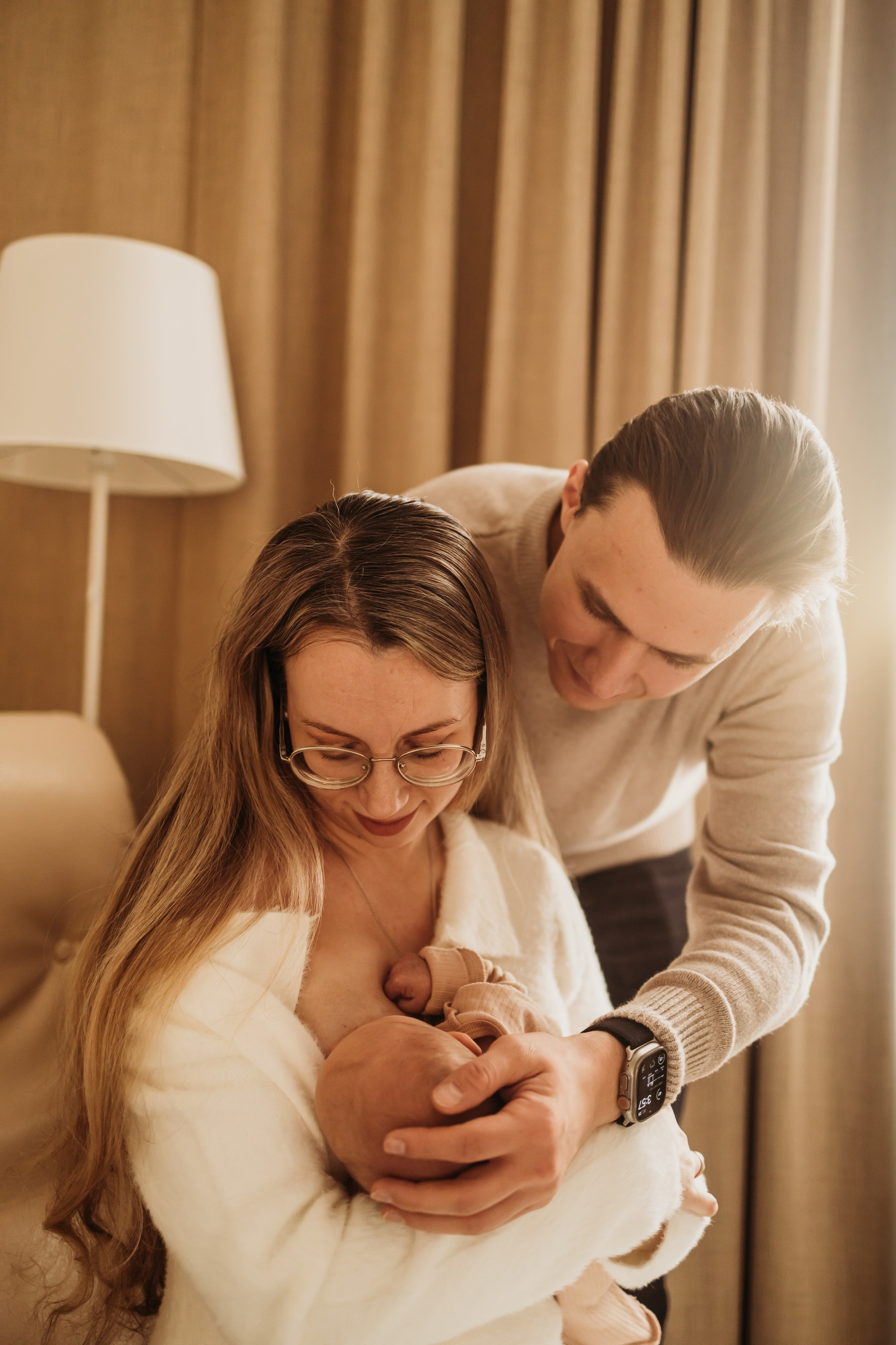 Выписка из родильного дома. Фотограф родов выписка новорожденных Санкт-Петербург