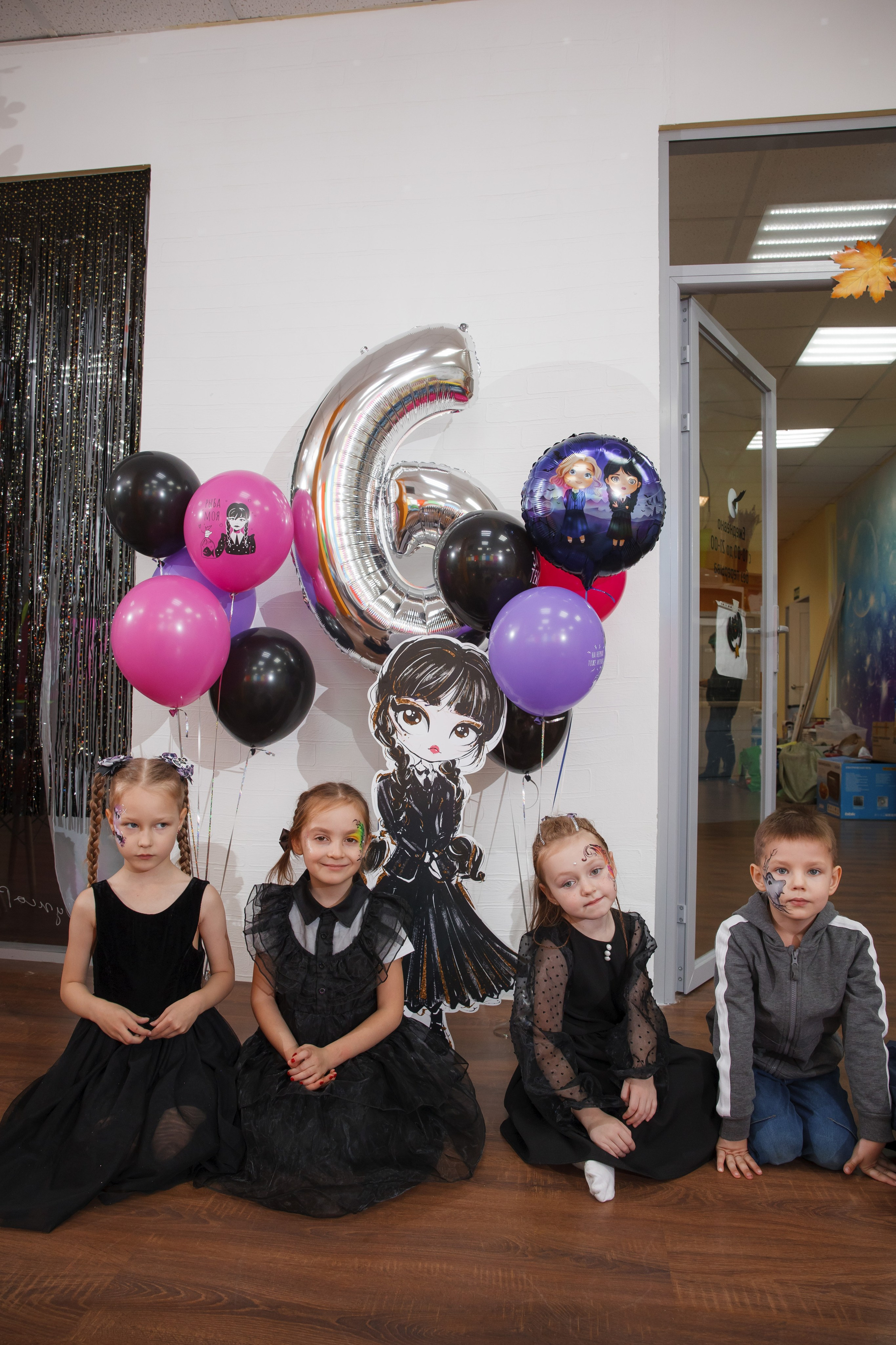 День рождения Маши в стиле «Wednesday». Свадебный и репортажный фотограф (Москва, Королев и другие)