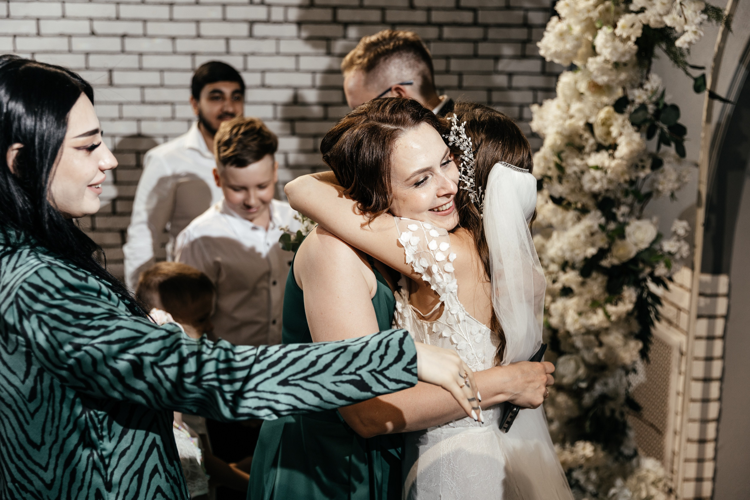 Свадебный фотограф Уфа — Руслан ГабдлисламовЖивые эмоции, красивые кадры, воспоминания на всю жизнь.Работаю по всей Республике Башкортоста. Свадебный фотограф Уфа Руслан Габдлисламов