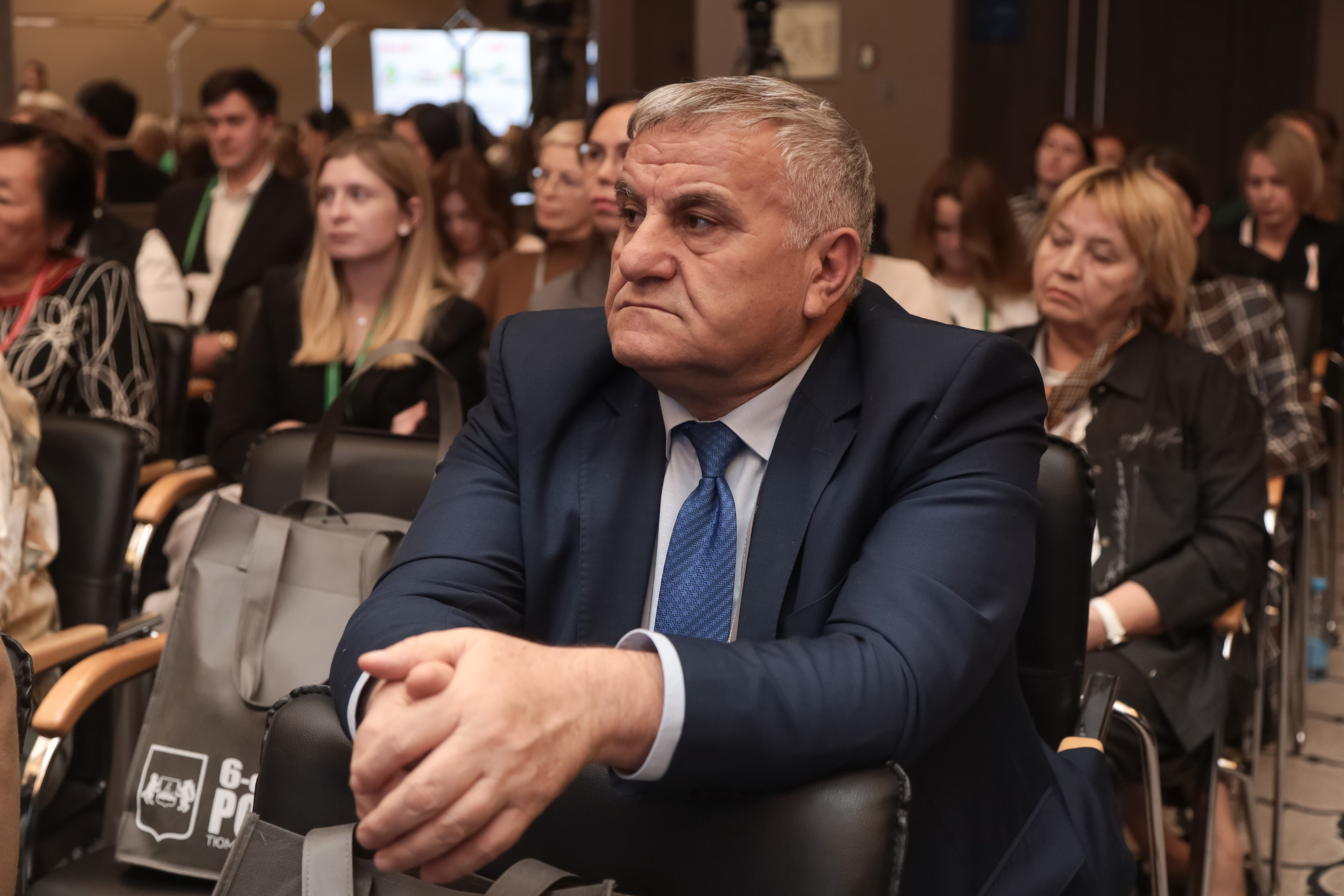 Фотосьёмка мероприятий. Свадебный фотограф в Тюмени Скатов Виктор