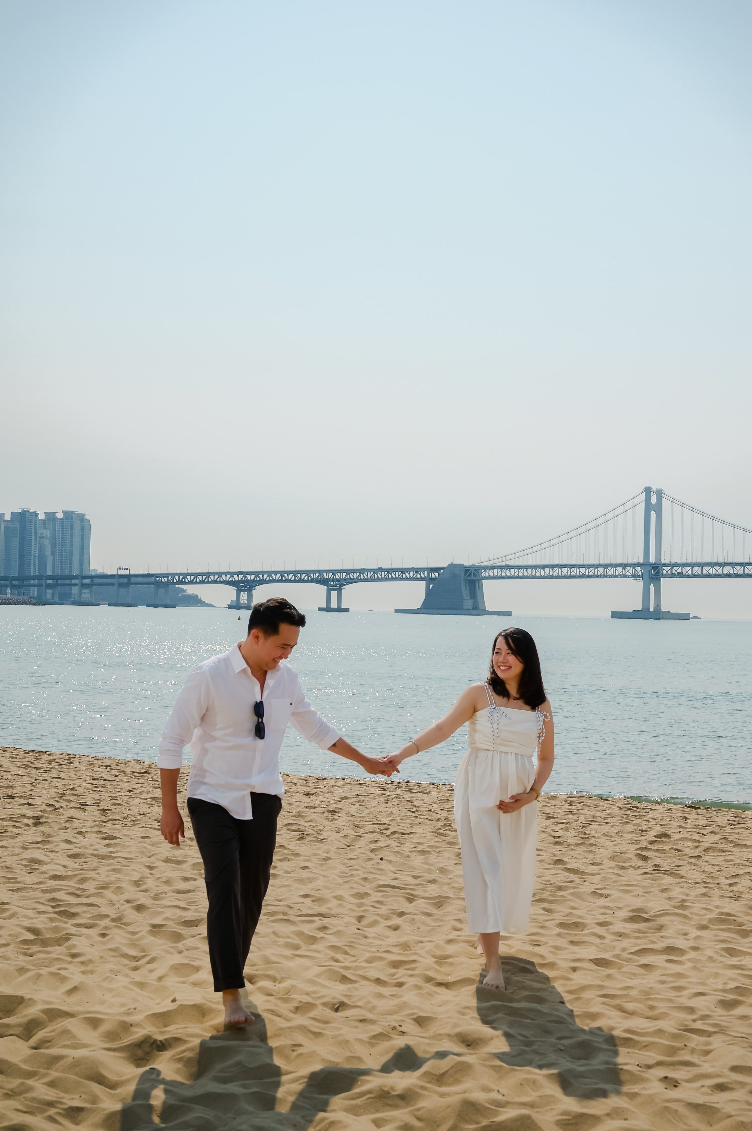 Maternity photoshoot at Gwangalli in Busan. Busan photographer | Фотограф Пусан