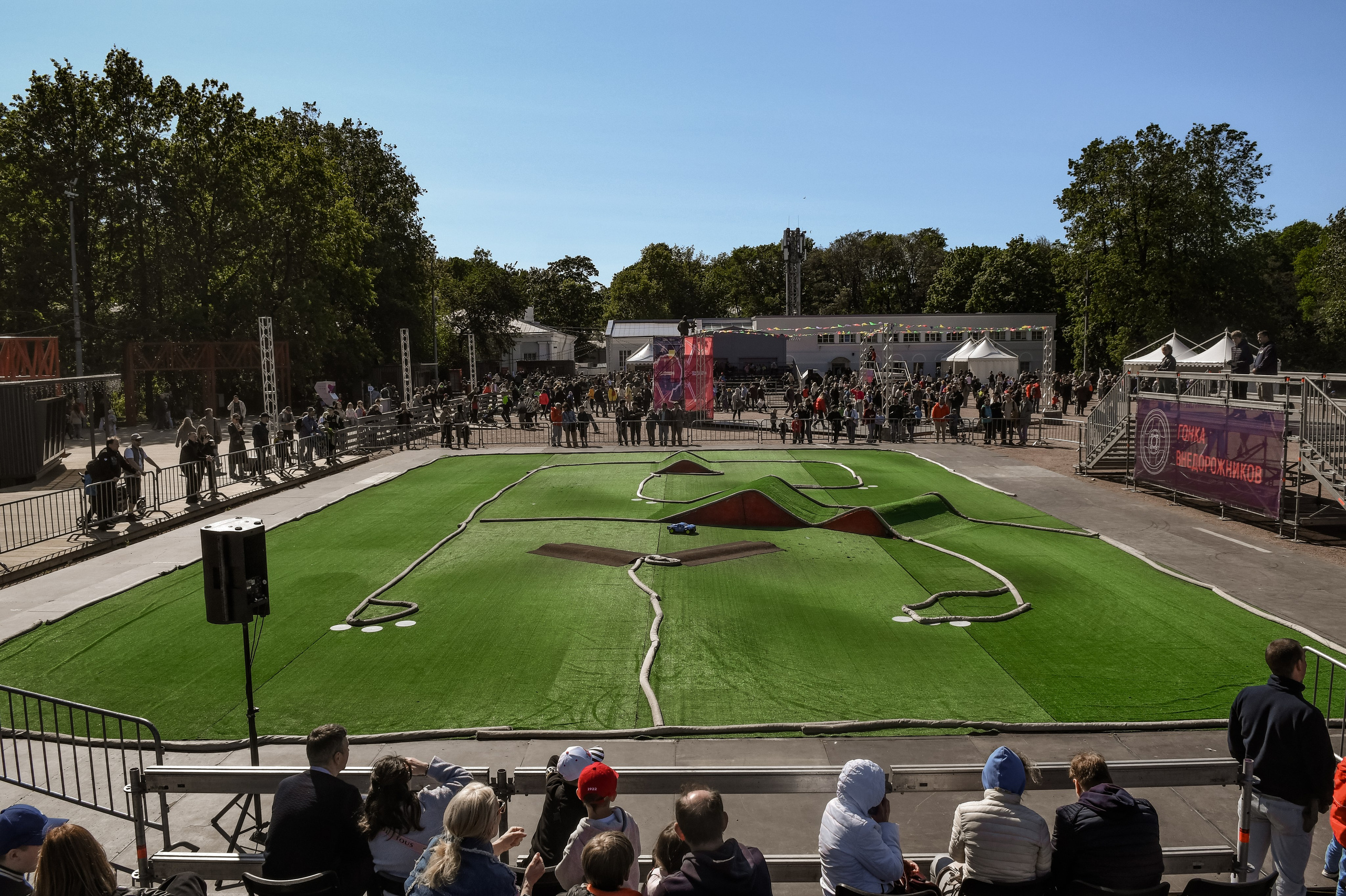 1 июня 2025 год Елагин слёт. ОЛЕСЯ ШАФЕРОВА / ВАШ ФОТОГРАФ в Санкт-Петербурге