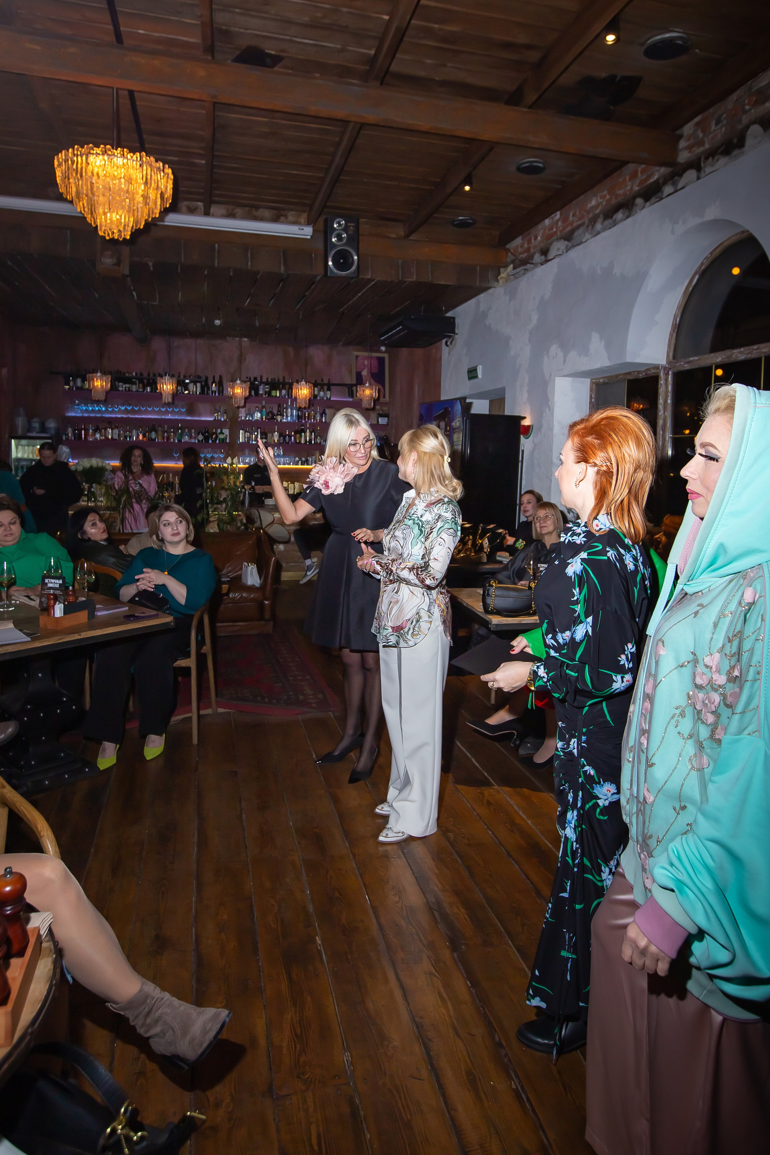 Клуб «Горожане». Свадебный фотограф Анастасия Багдасарян