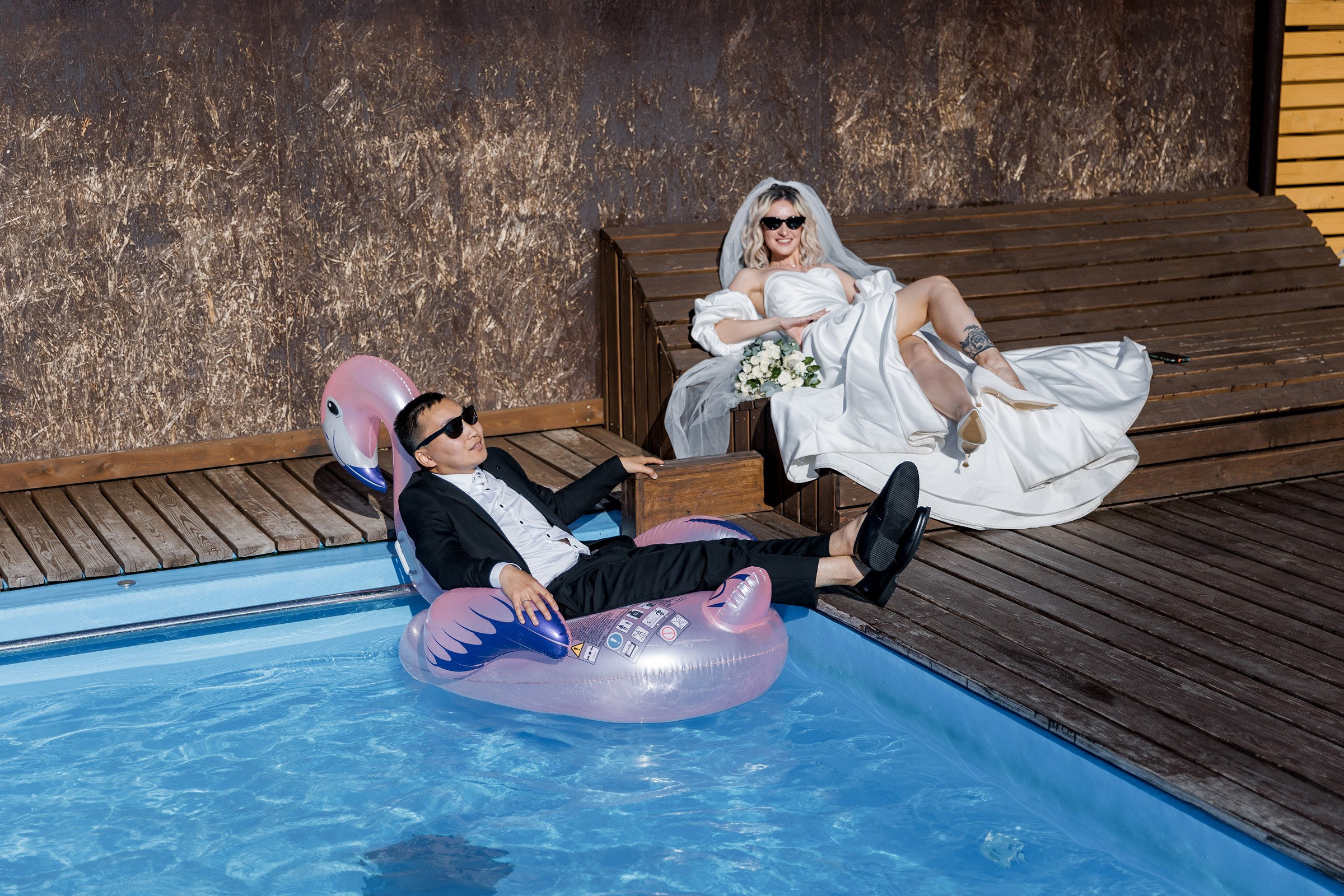 Розовый фламинго. И буханка. Свадебный фотограф в Иркутске Сапаров Александр