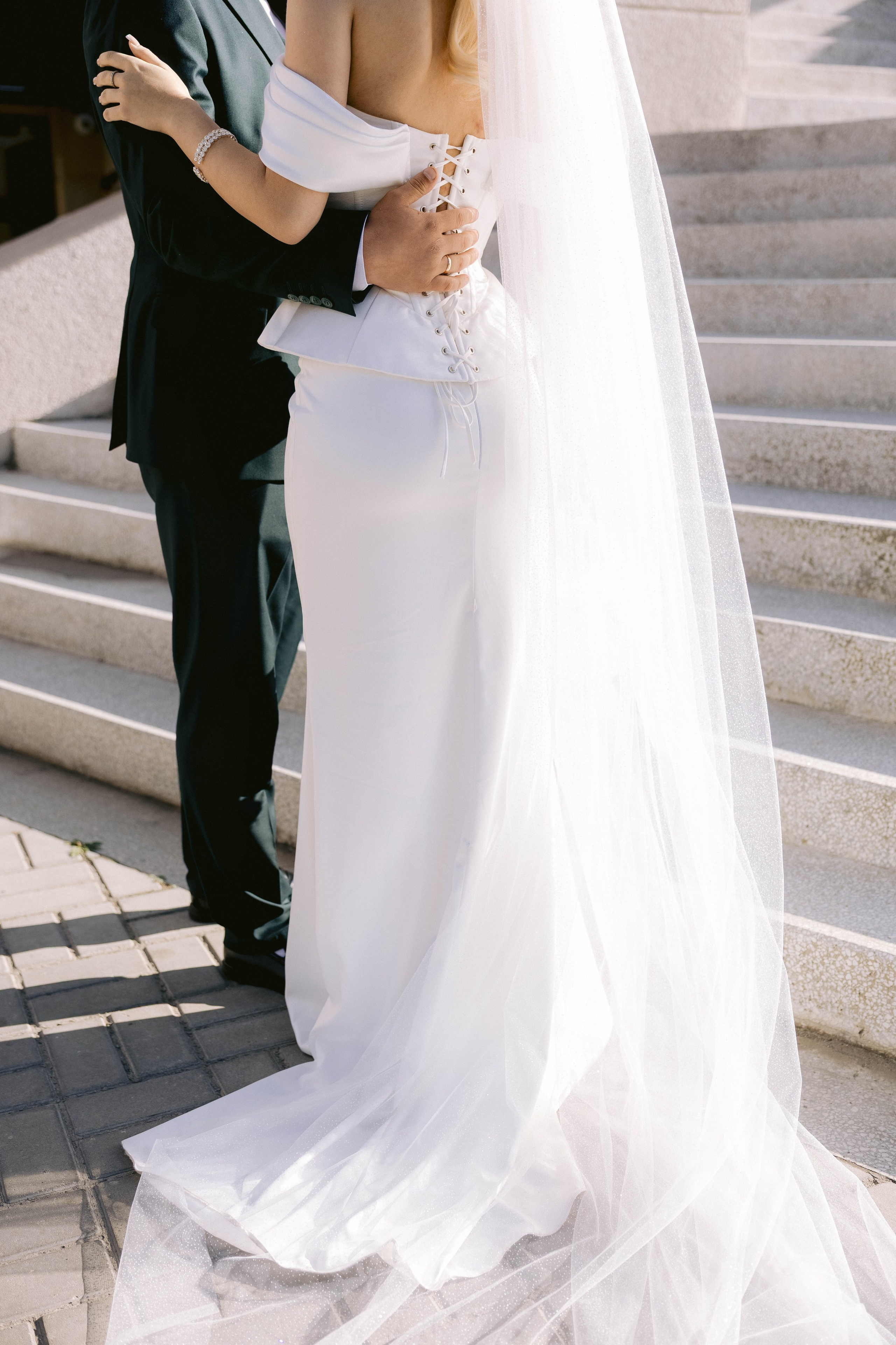 Ангелина, Ефим (прогулка после ЗАГСа). Фотограф в Волгограде Кристина Прохоренко