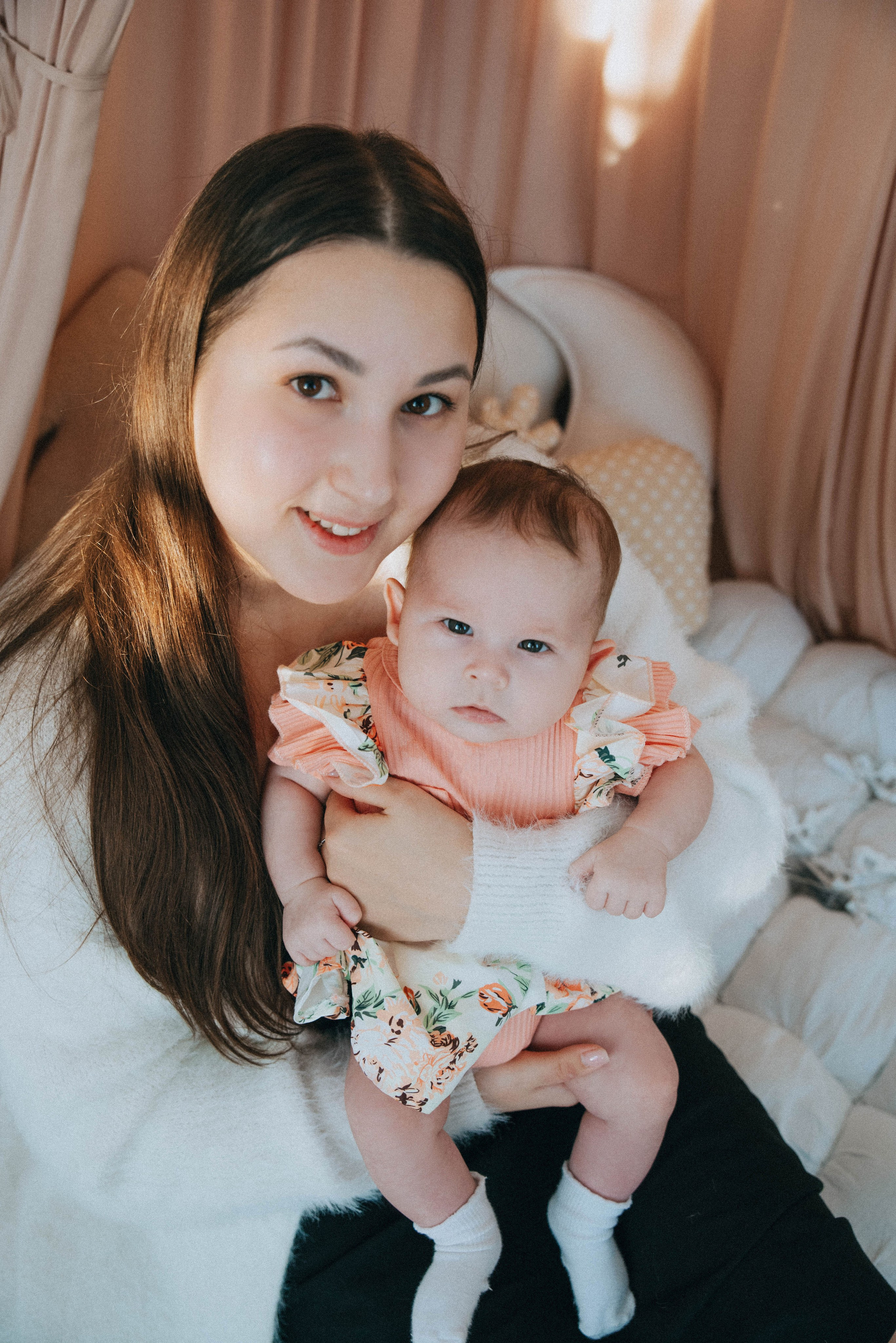 Семейная фотосессия в студии. Семейный фотограф в Миассе Ольга Широковская