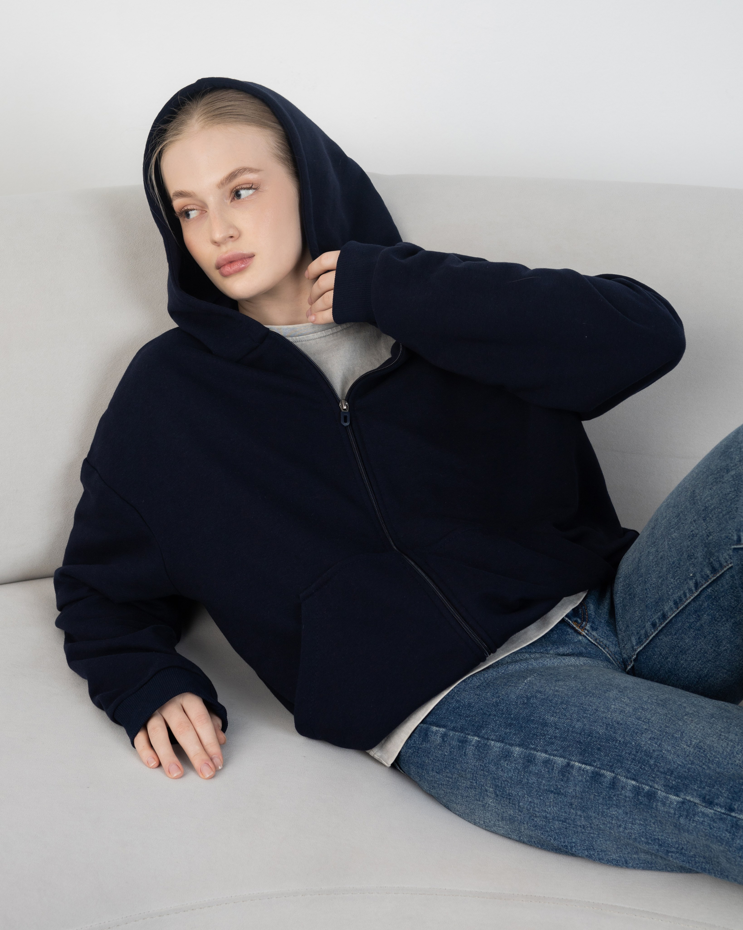 WB: Closius | Худи и зипки. Главная