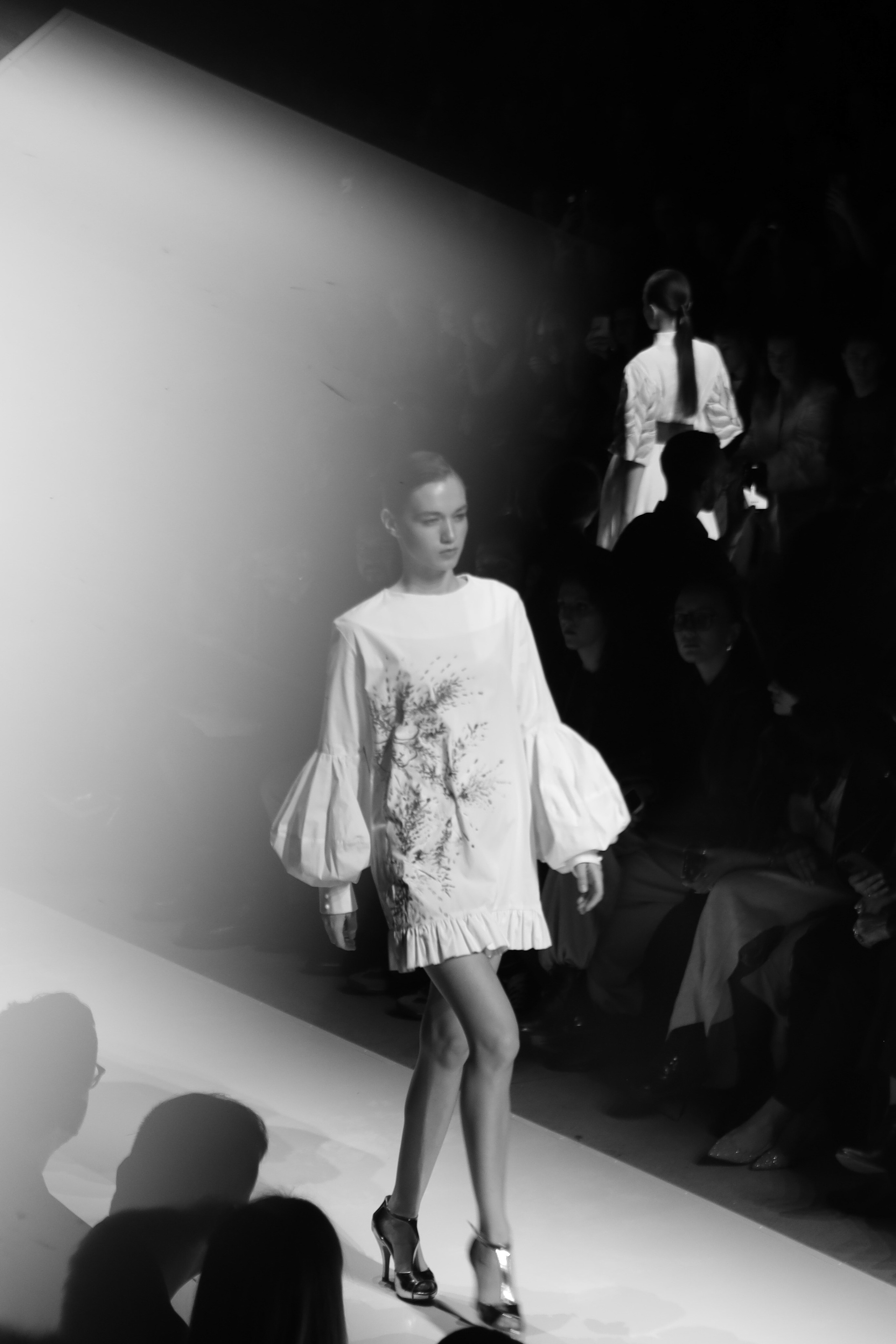 Moscow Fashion Week Fall 2024. Fashion Фотограф в СПб Yana Kochkina