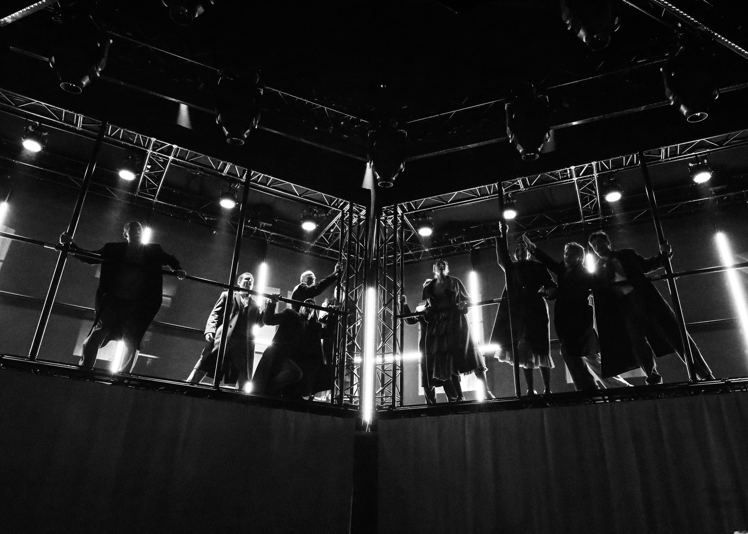 Спектакли. Фотограф Иван Коряковский