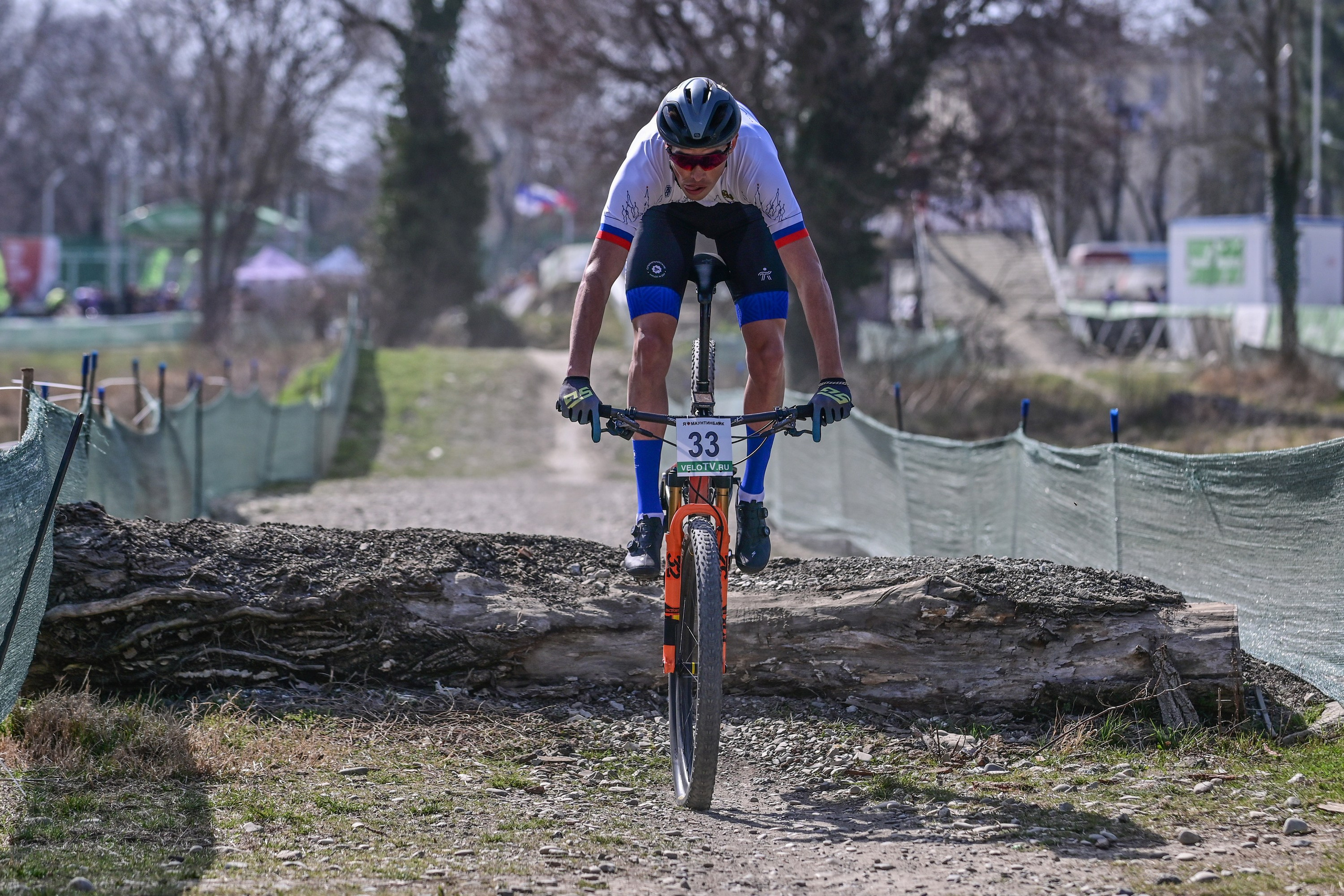 Маунтинбайк, кросс-кантри в Архипо-Осиповке 16 марта 2025. Спортивный фотограф, фотожурналист Павел Ларькин
