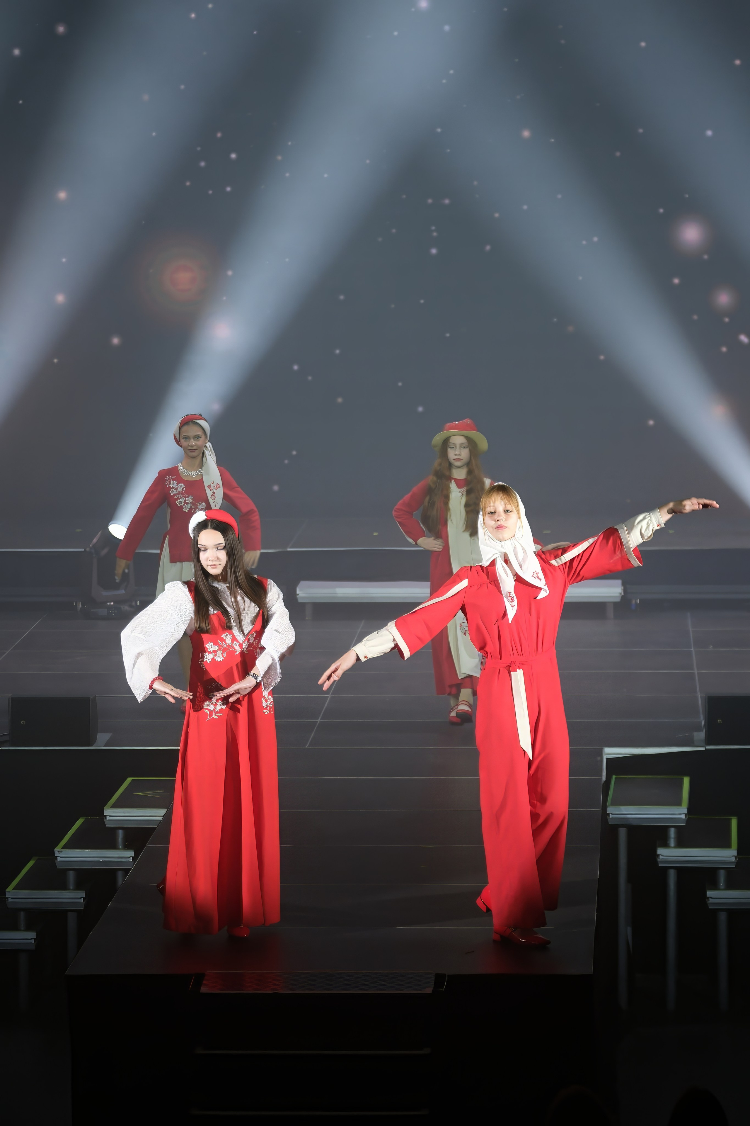 Подиумный спектакль «Стиль Надежды». Добро пожаловать в студию «Цифровой скульптор»  где искусство встречается с технологиями!