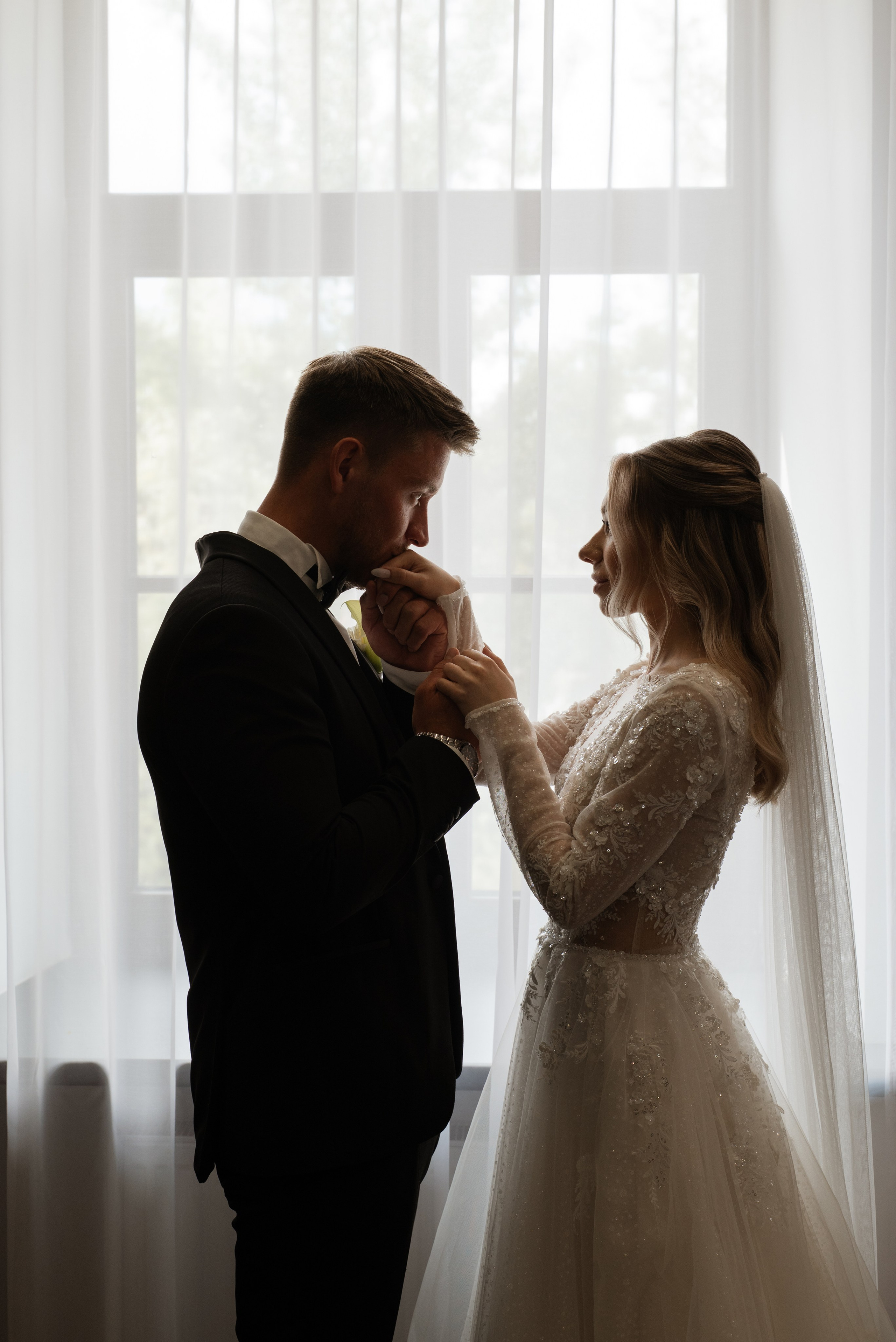 Алексей и Елизавета|10.08.25. Свадебный фотограф в Санкт-Петербурге Владислава Тюльпина