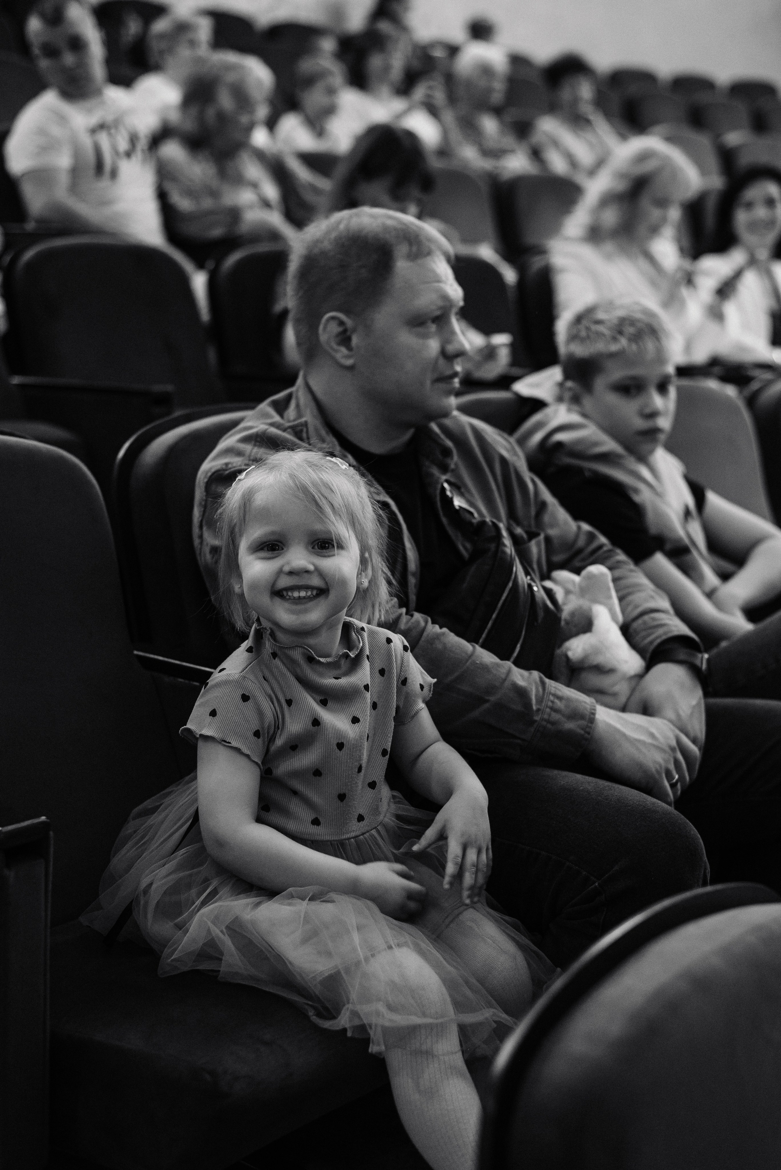 Слингомама Иваново 2025. Семейный и детский фотограф Иваново Ксения Азаренкова