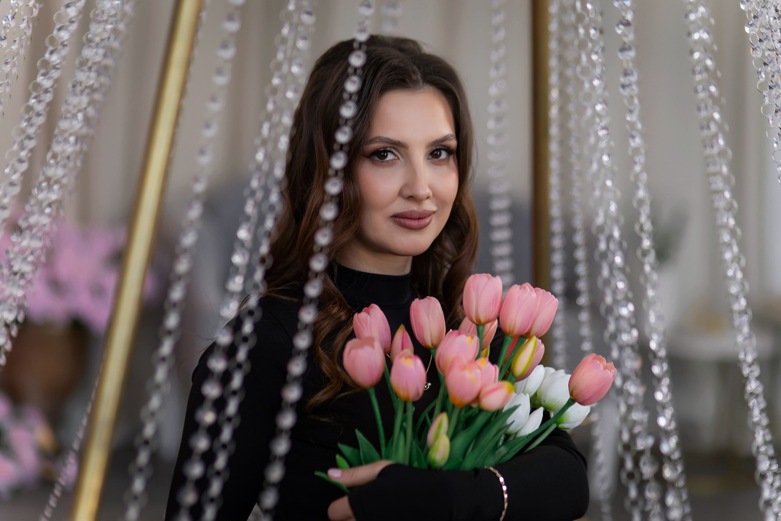 Ваши фотографии. Интерьерная фотостудия Background в Омске