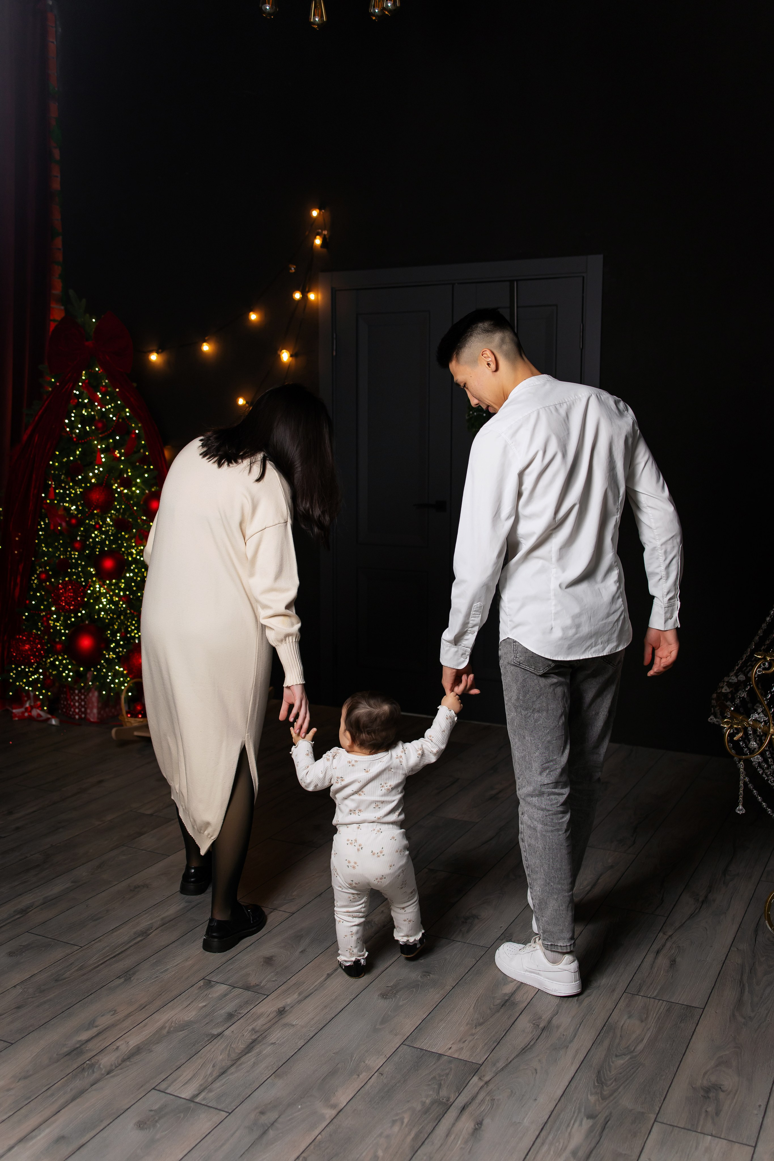 Ваши фотографии. Интерьерная фотостудия Background в Омске