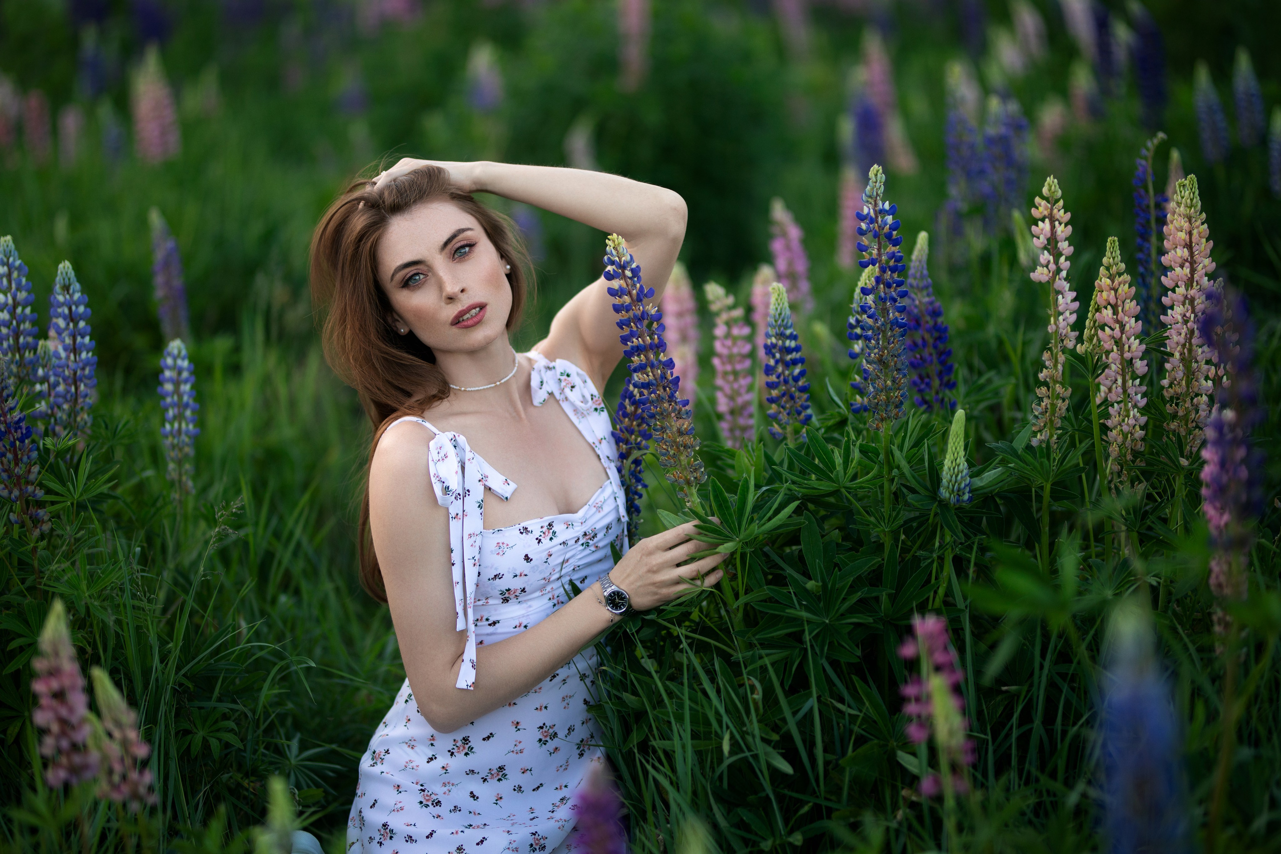 Фотосессия с Надеждой с люпинами в формате «для себя». Дмитрий Шульгин, портретный фотограф в Воронеже