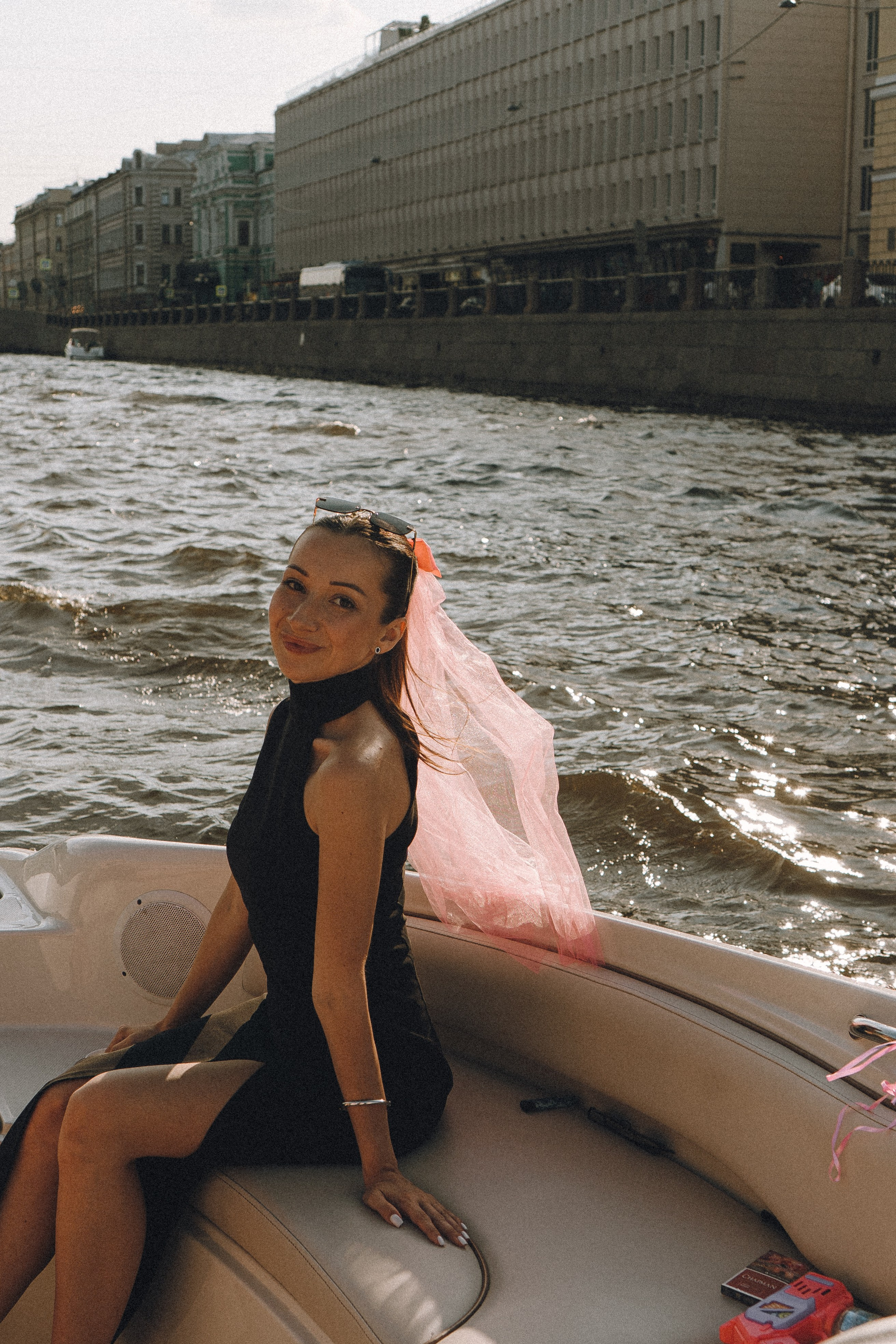 ДЕВИЧНИК НА КАТЕРЕ. Профессиональный фотограф, Санкт-Петербург — Виктория Богомолова