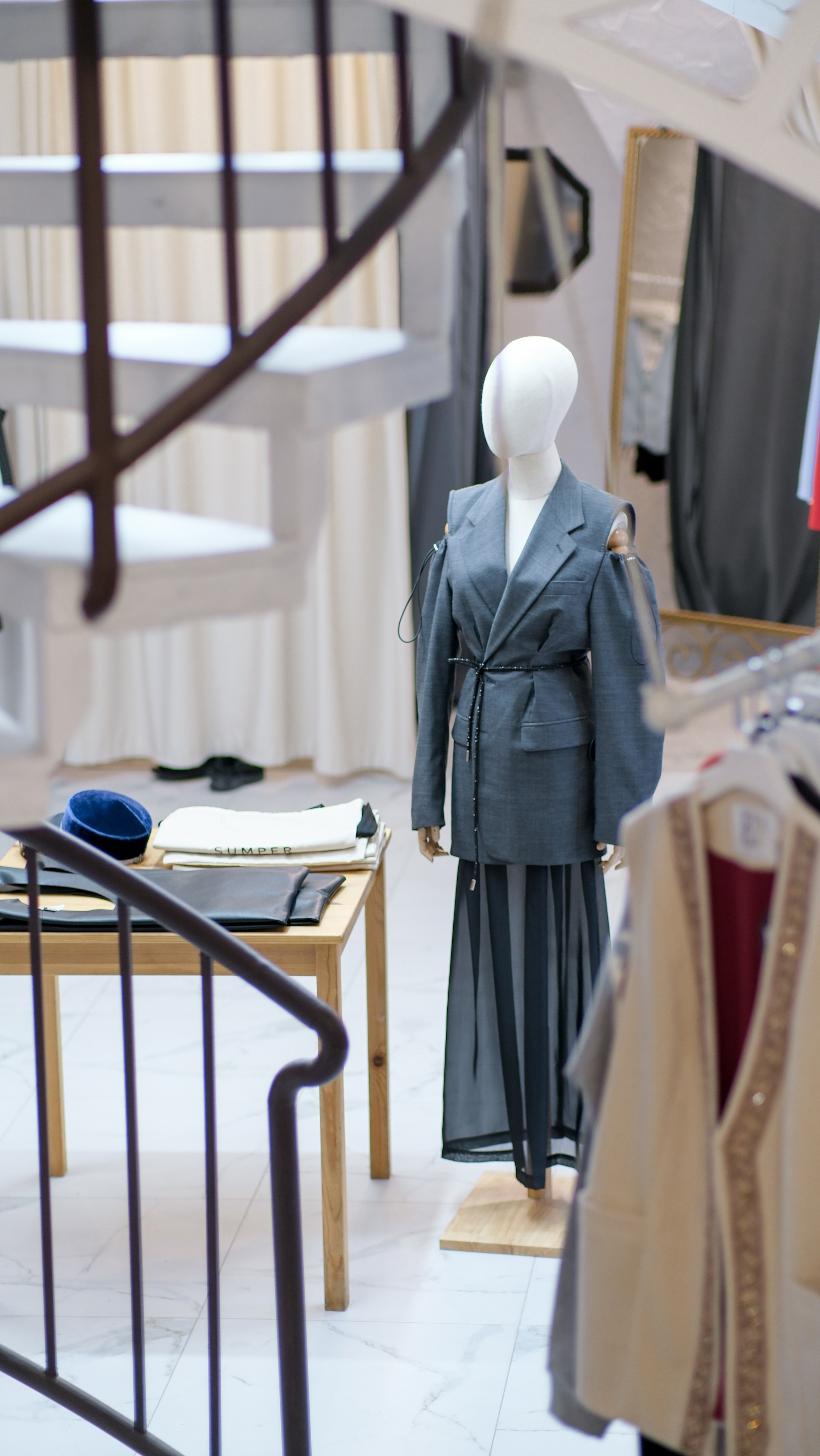 Одежда. Художница в Алматы Мухамед-Рахимова Джамиля