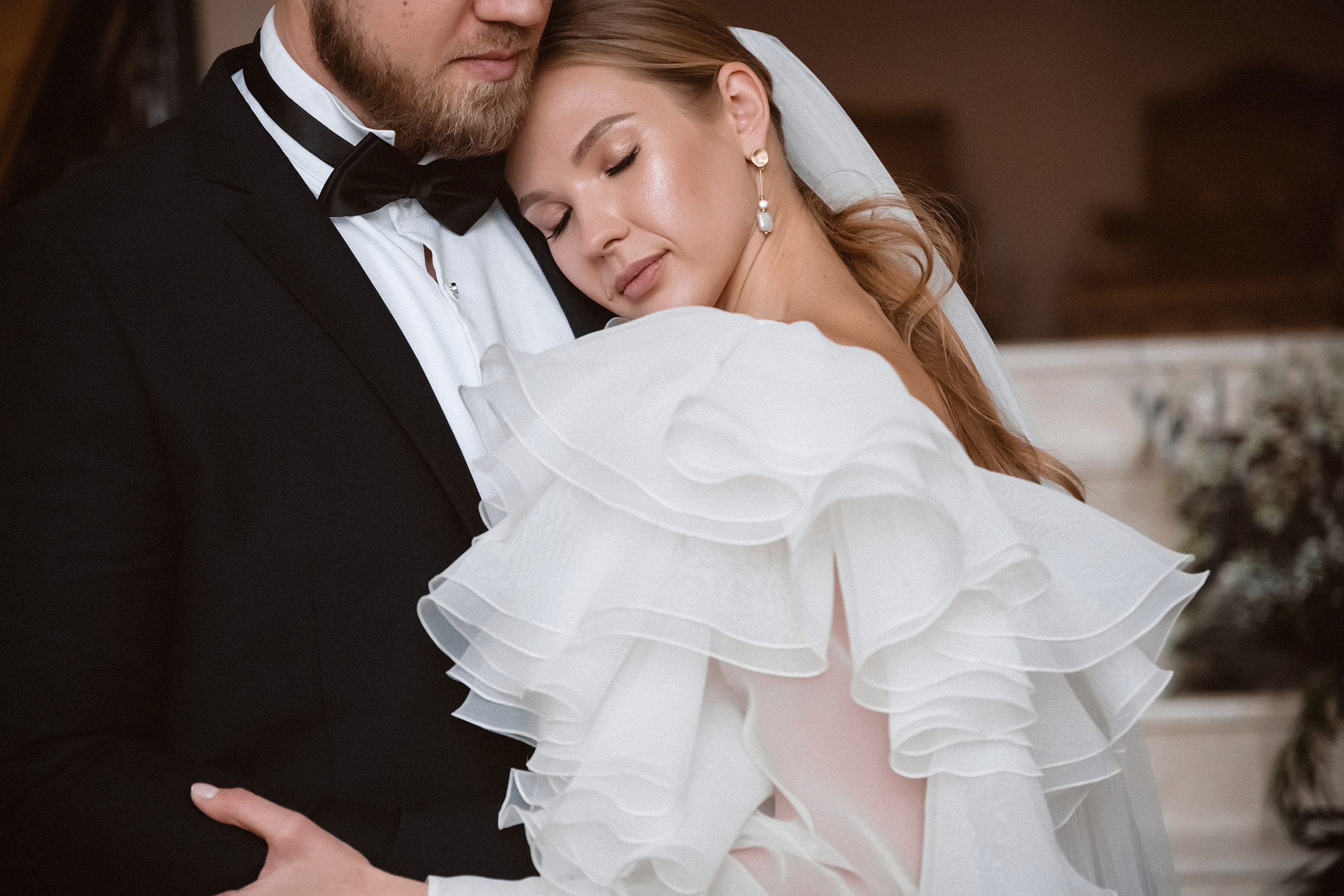 Свадебная фотосессия в отеле RIVIERA SUNRISE RESORT & SPA. Свадебный и семейный фотограф и видеограф, Крым, Москва, Санкт -Петербург