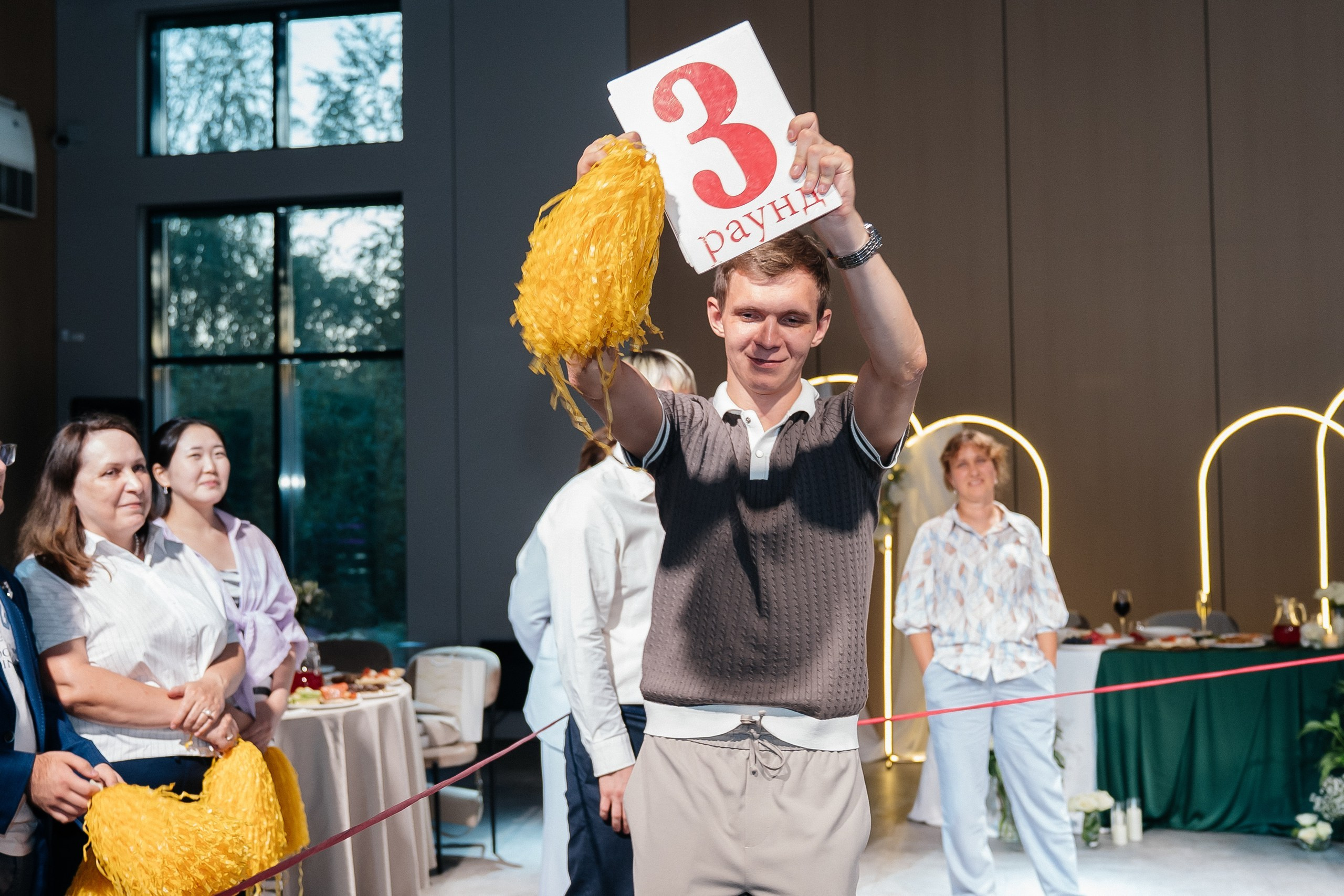 Свадебный репортаж. Для тех, кто не ждёт удачи, а создаёт её. Каждая фотосессия — это твой момент, твой стиль, твой успех. 📸