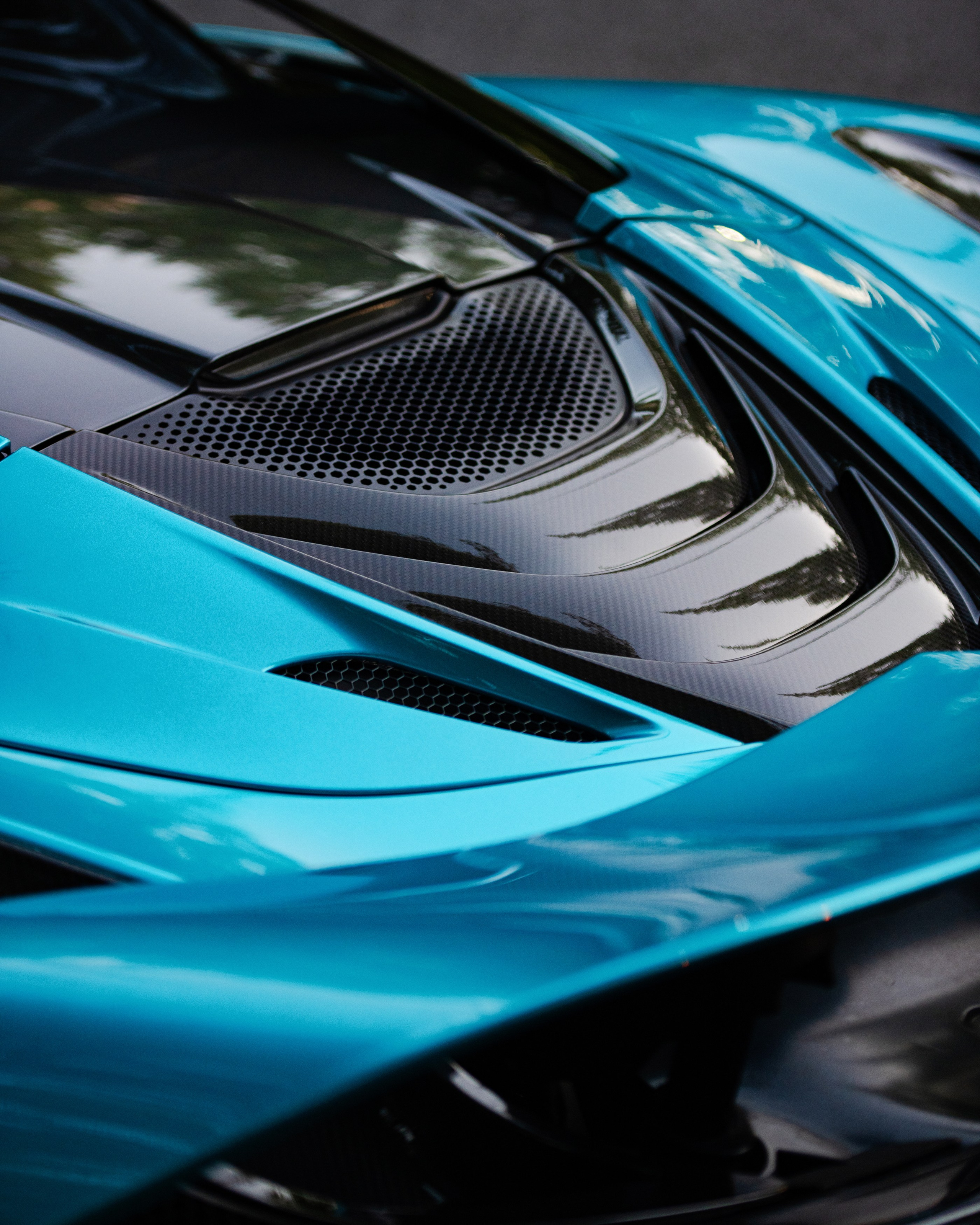 Cars in Tokyo. Photographer in Tokyo Anatolii Ozarto