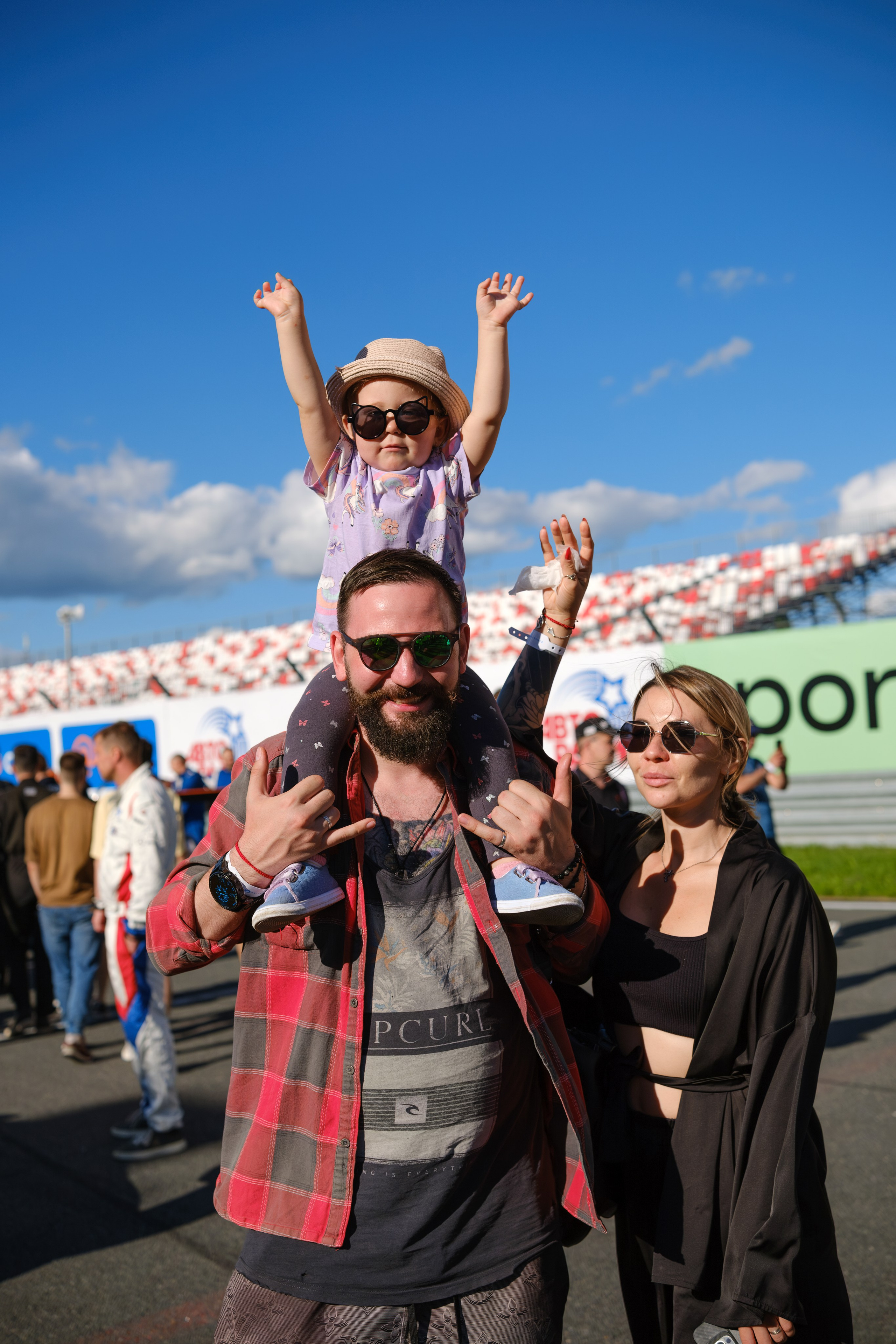 Российская серия гонок на выносливость. Авто и мотоспорт — фотограф Антон Медведев iCoguar