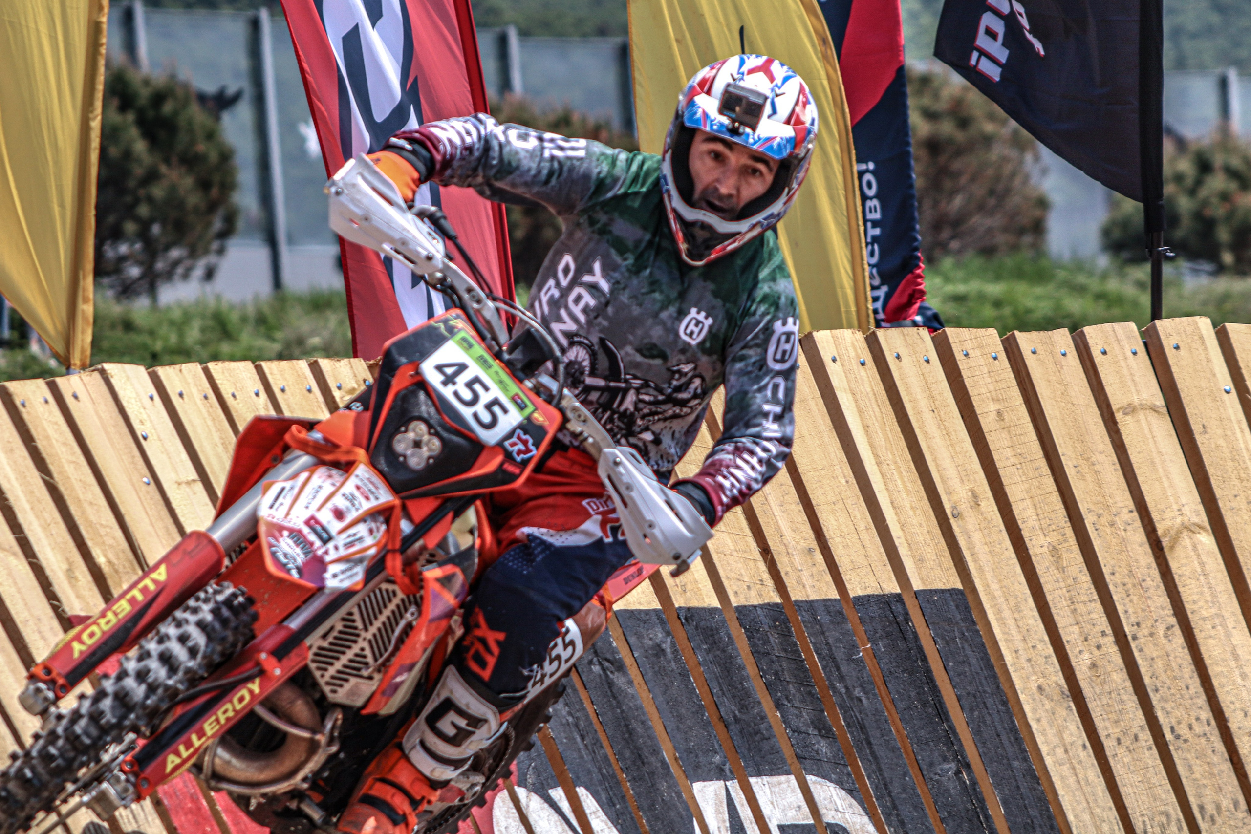 Enduro. Ivaladimirovna1995.wfolio.pro