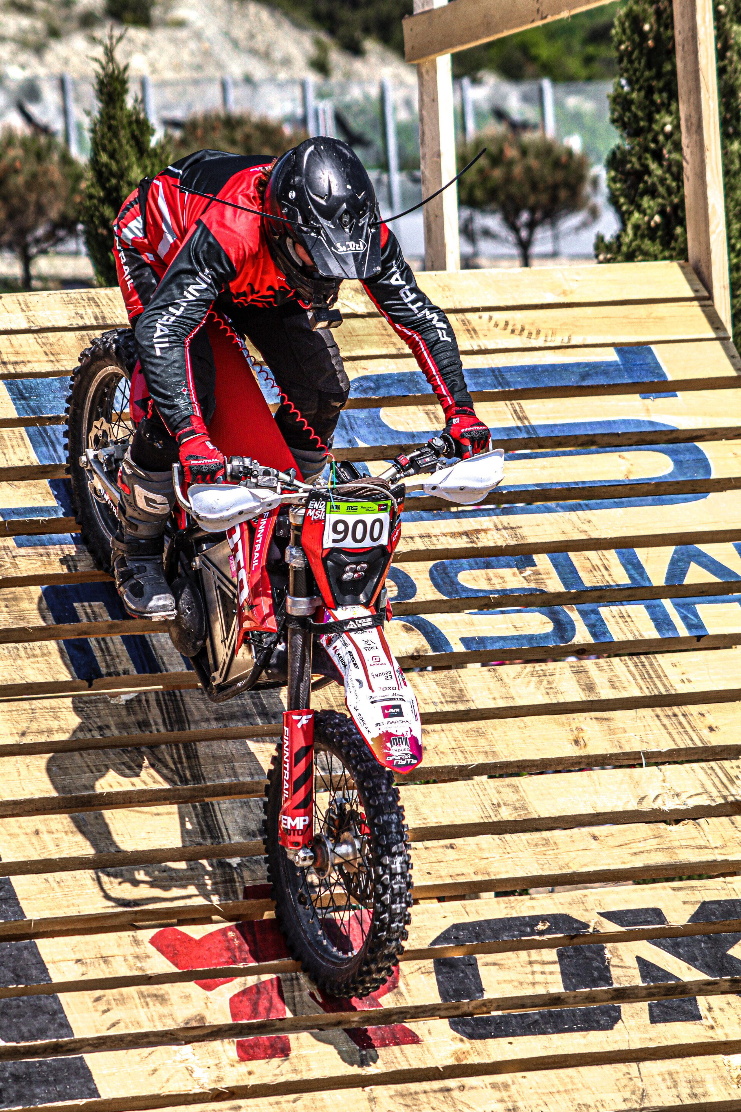 Enduro. Ivaladimirovna1995.wfolio.pro