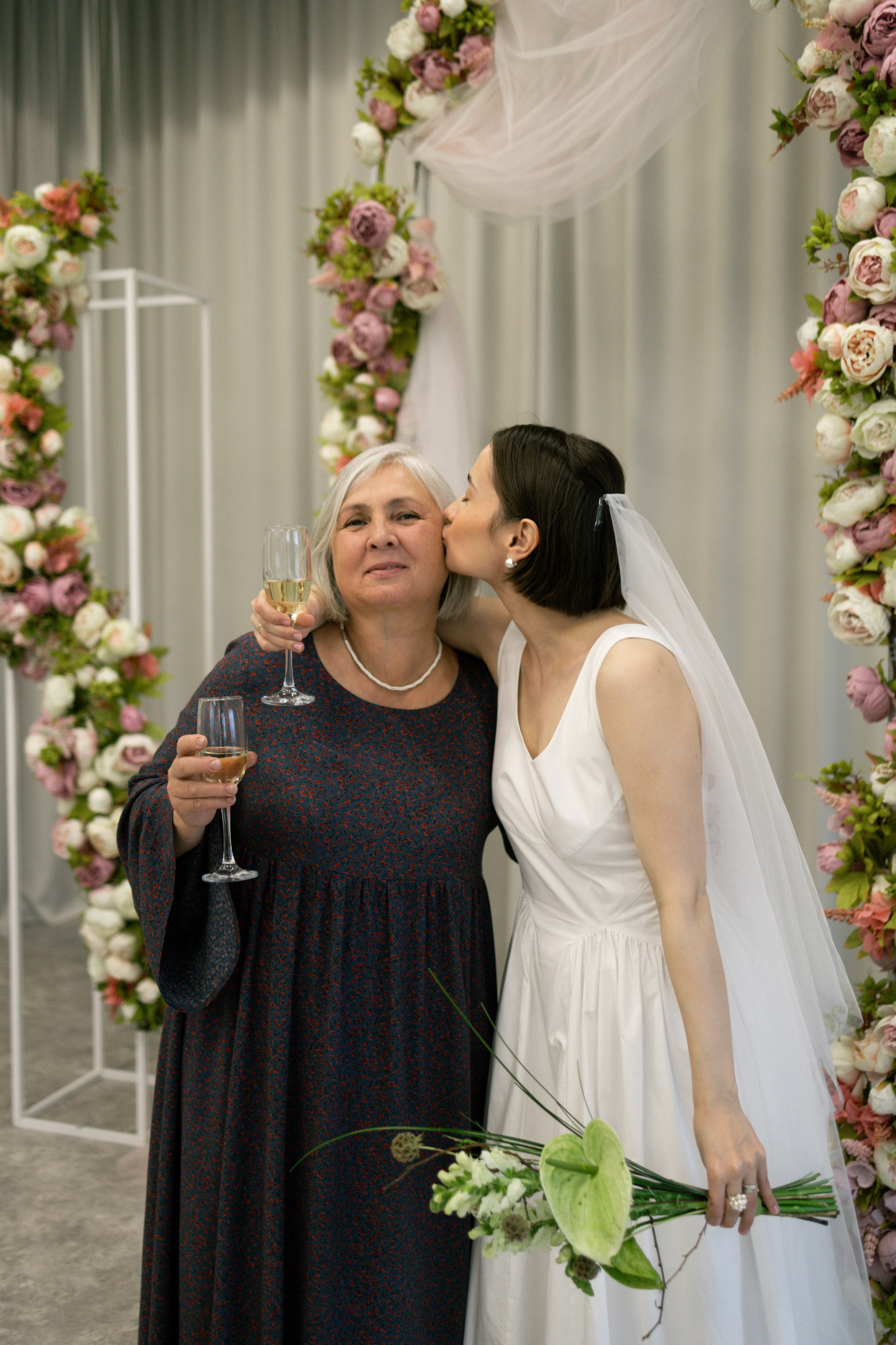 Аня и Илья. Венчание в церкви I 20.05.2025. Фотограф Зарина. Казань