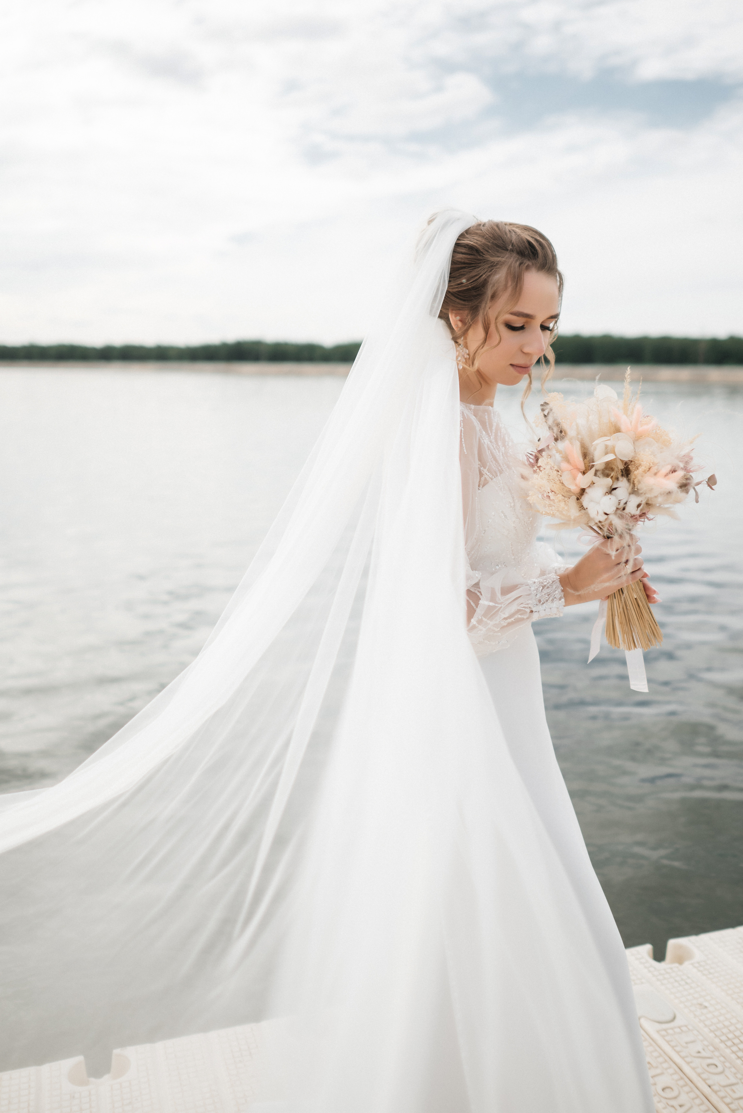 Полина и Данил (полный день в Кузнечной). Свадебный и портретный фотограф в Липецке Юлия Свит
