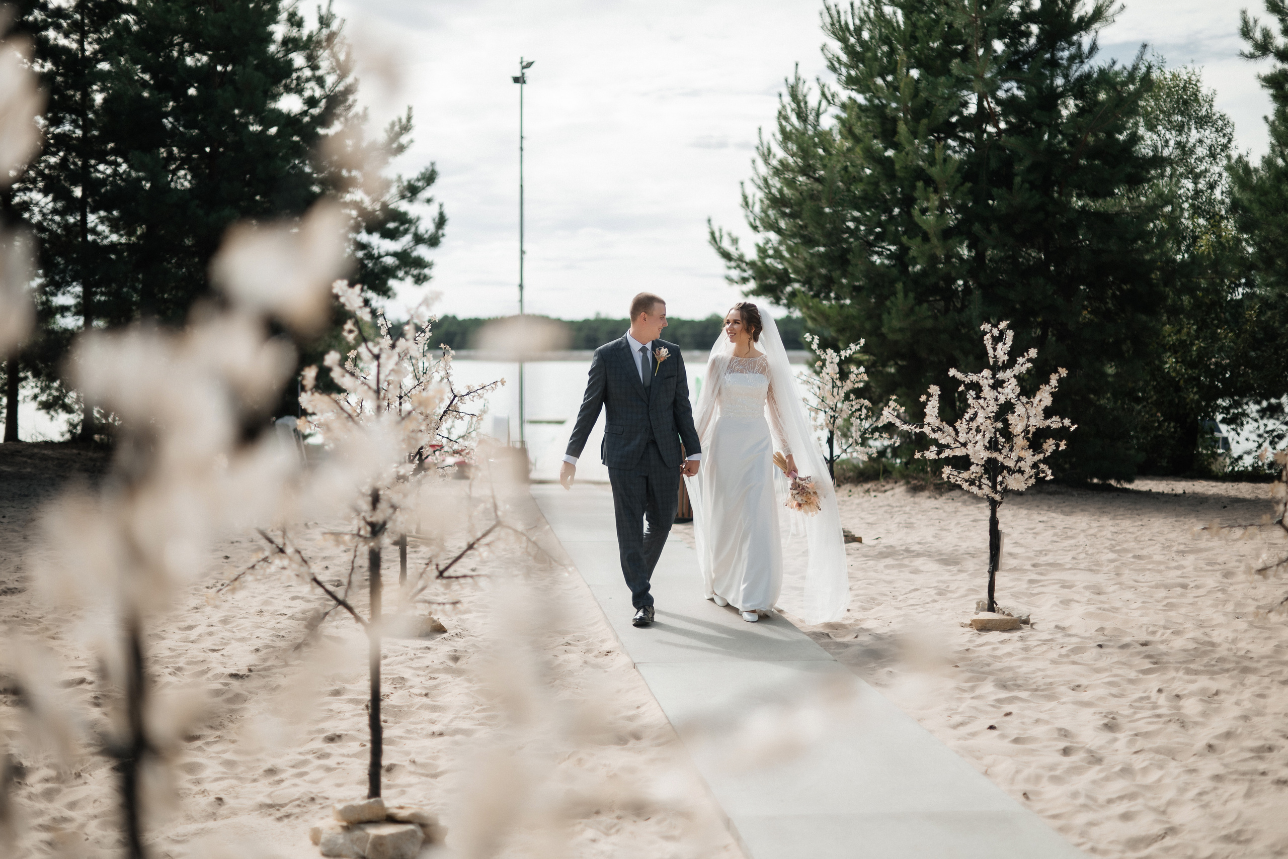 Полина и Данил (полный день в Кузнечной). Свадебный и портретный фотограф в Липецке Юлия Свит