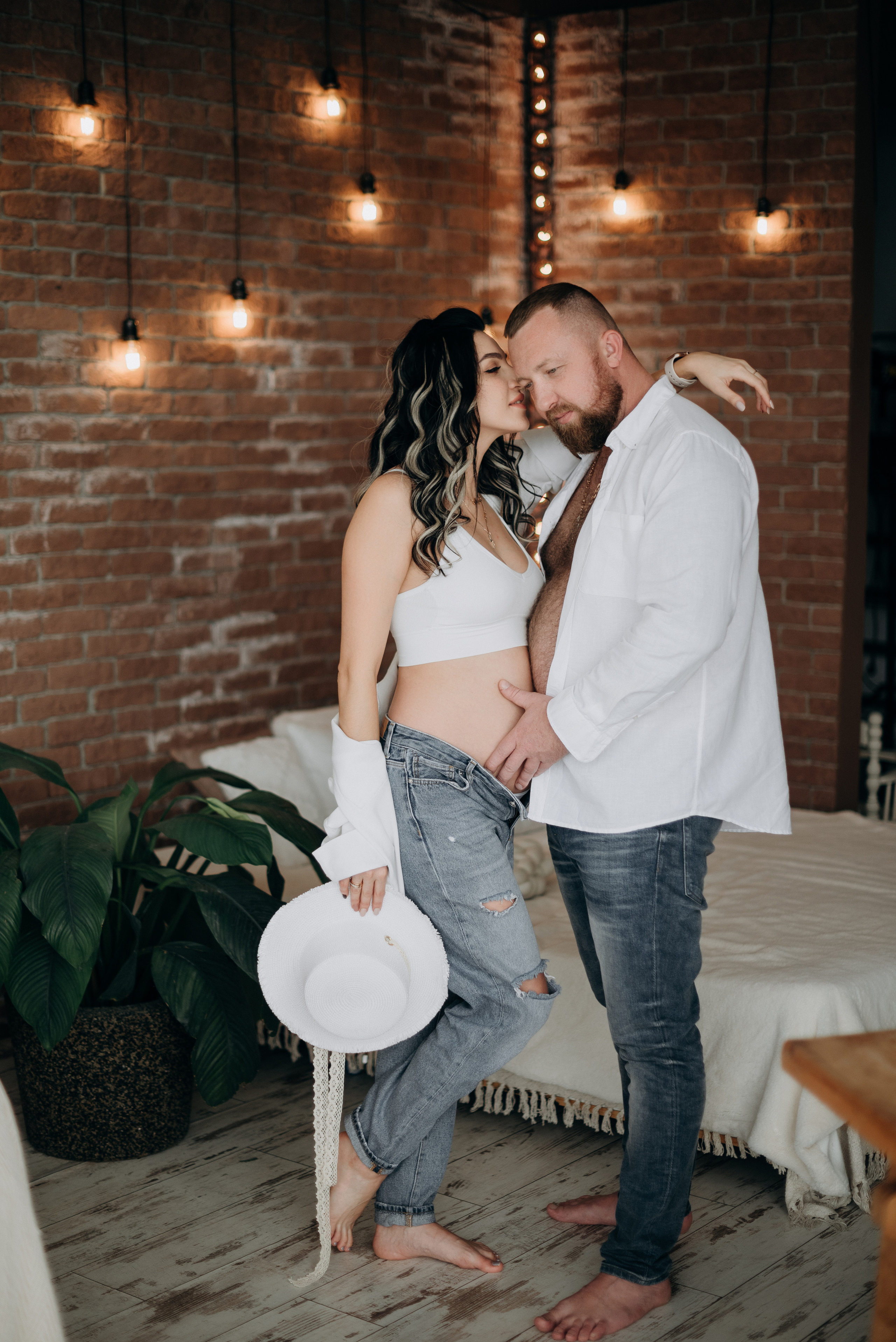 Маша и Саша в ожидании чуда, еще маленький животик. Свадебный и портретный фотограф в Липецке Юлия Свит