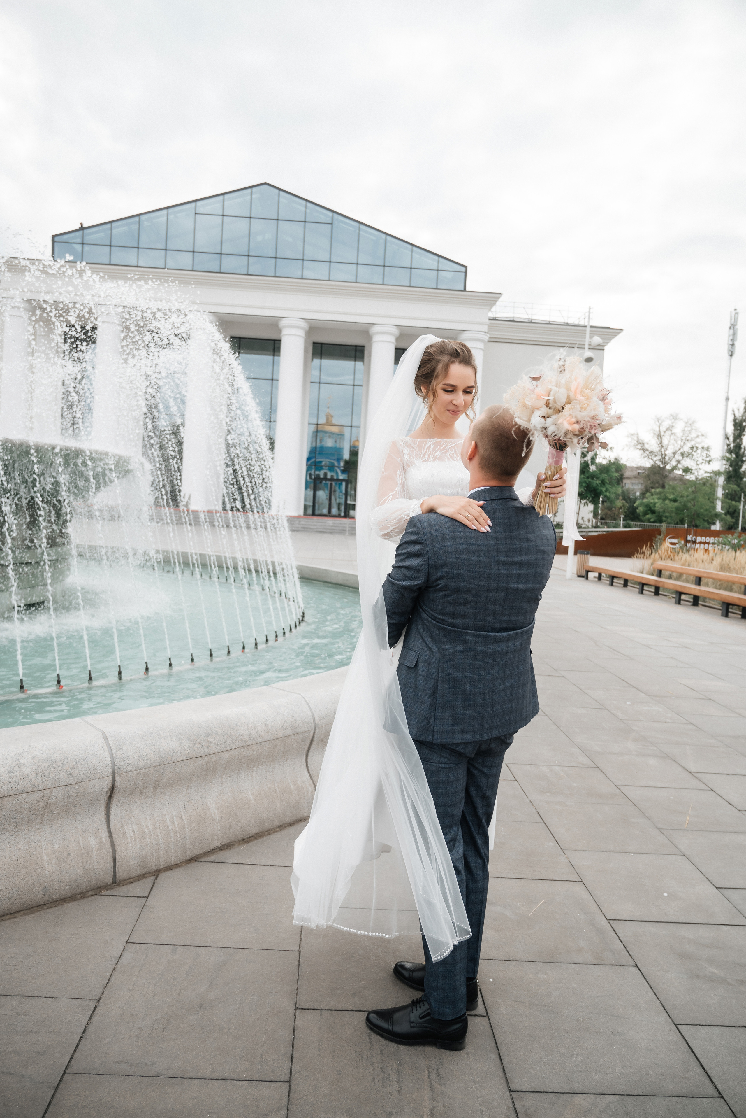 Полина и Данил (полный день в Кузнечной). Свадебный и портретный фотограф в Липецке Юлия Свит