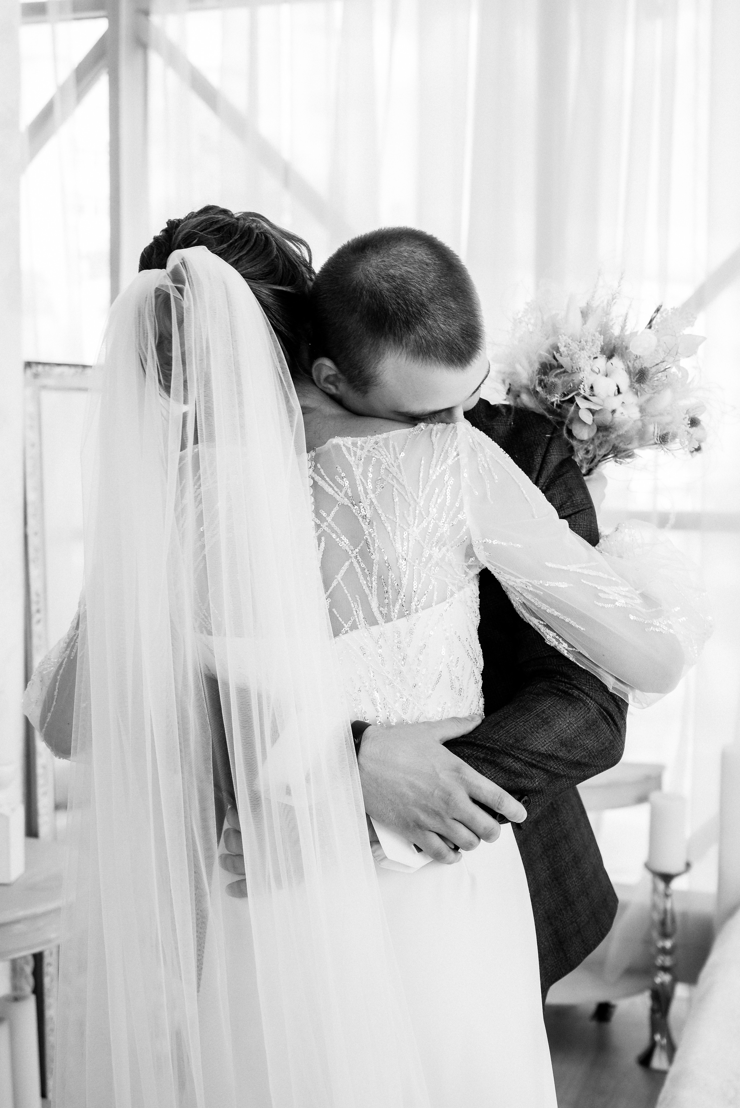 Полина и Данил (полный день в Кузнечной). Свадебный и портретный фотограф в Липецке Юлия Свит